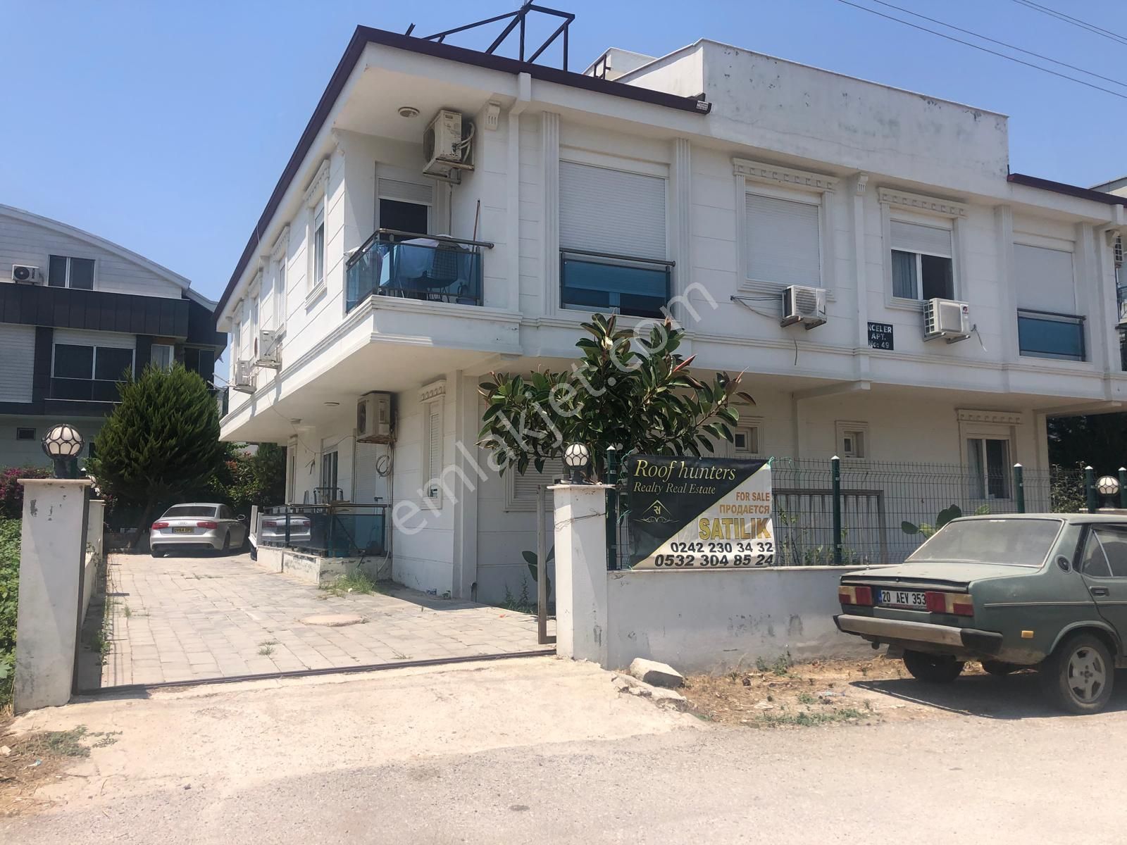 Antalya Muratpaşa Güzeloba Mah.de 1+1 Giriş Katta Eşyalı Satılık Daire