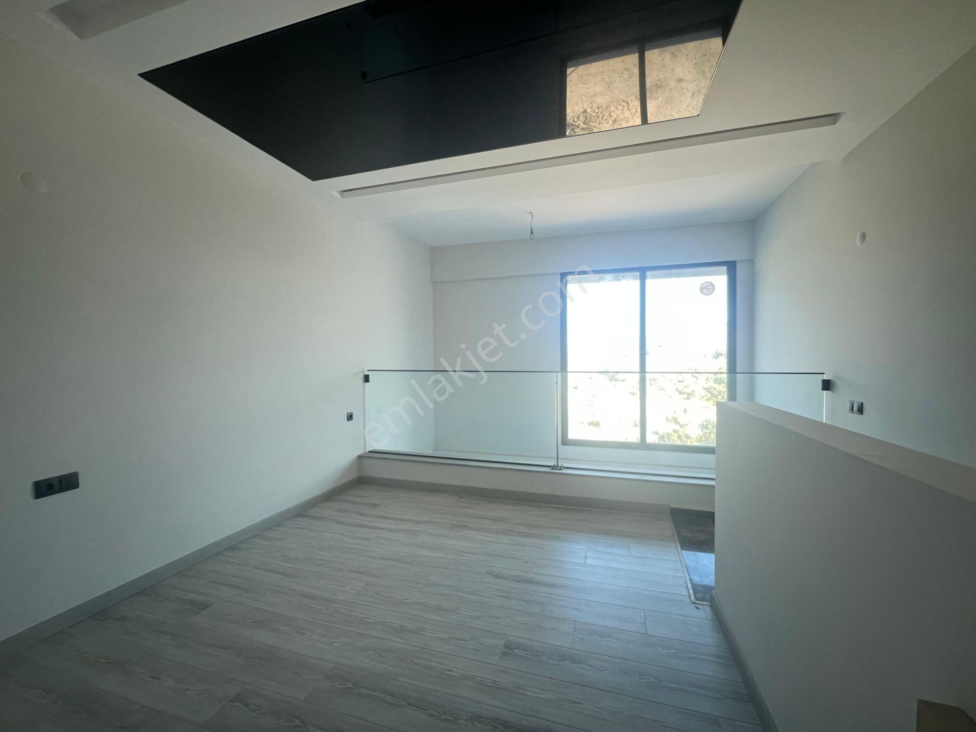 Havuzlu Sitede Sıfır 1+1 Loft Daire - Görsel 16