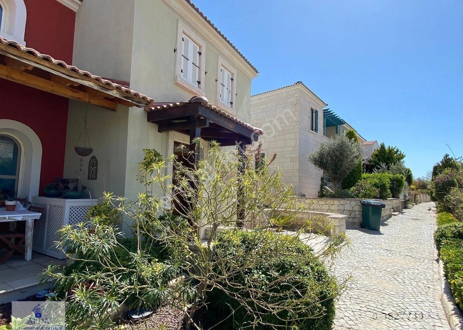 Port Alaçatıda Deniz Manzaralı 2+1 Dubleks Satılık Lüks Villa - Görsel 28