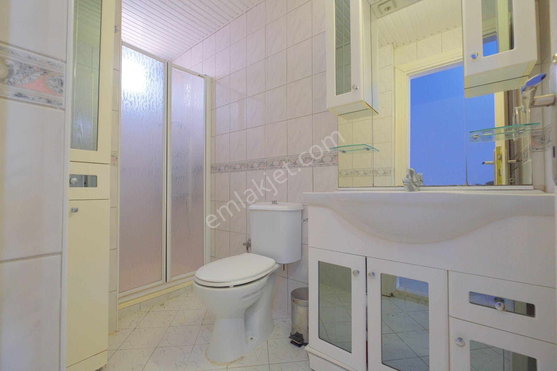 Gökhan Üçgün'den Orkide Sitesi'nde Deniz Manzaralı 2+1 Arakat - Görsel 12