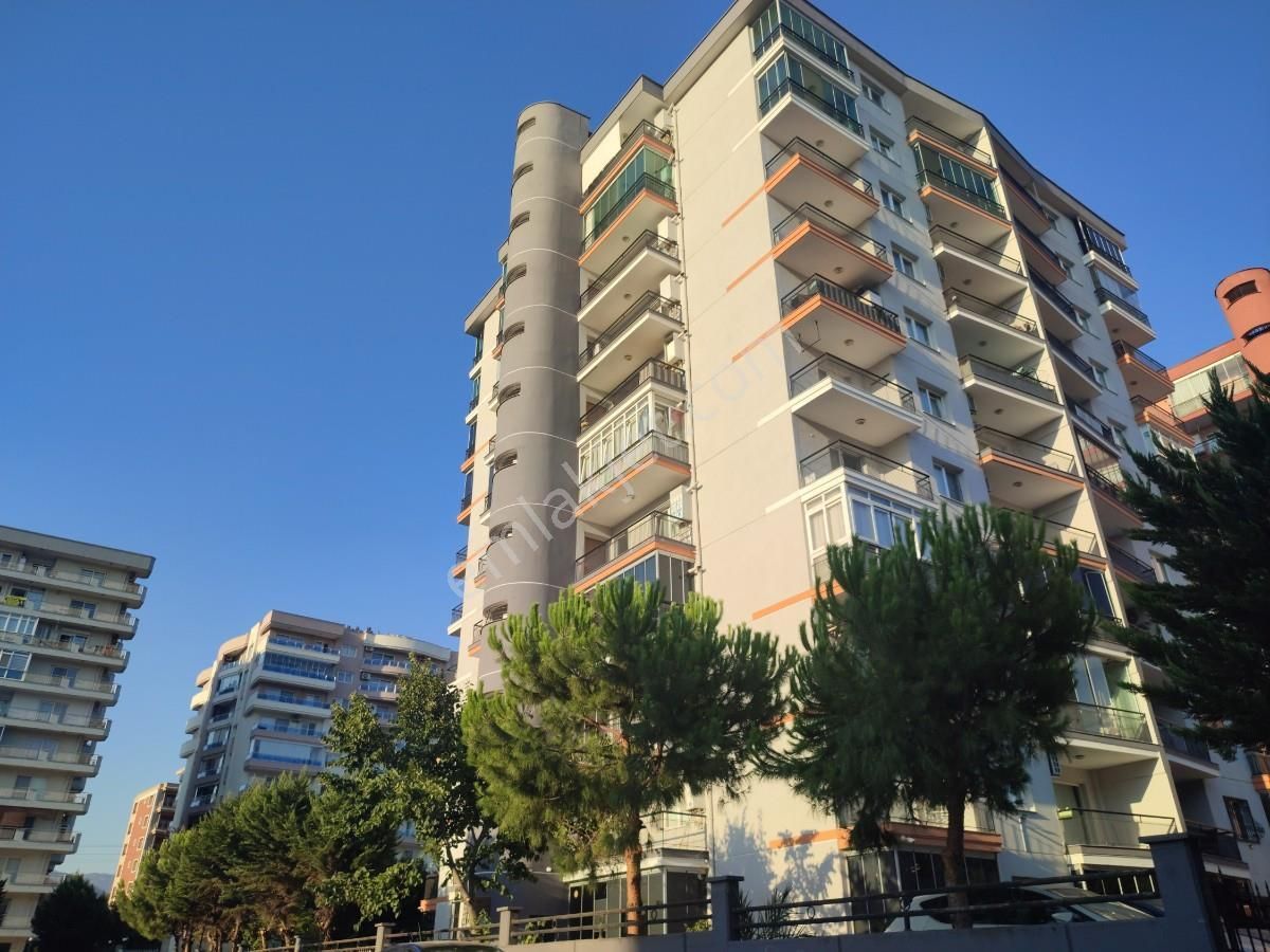 Yeni Girne Soğukkuyuda Site İçinde Satılık 3+1 Daire