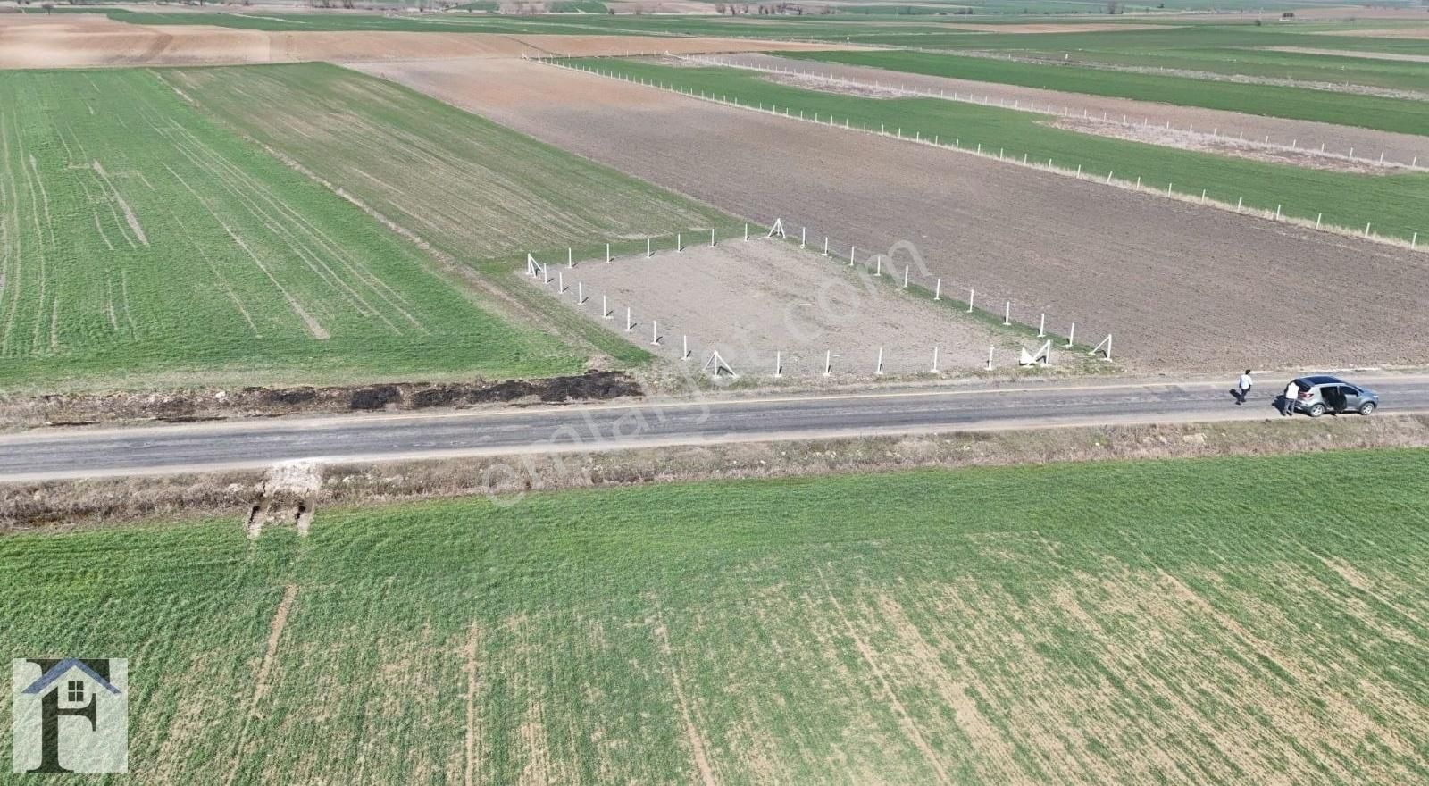 Tekirdağ İğnelerde İki Köy Arası Ana Asfalt Cephe 670 Metre