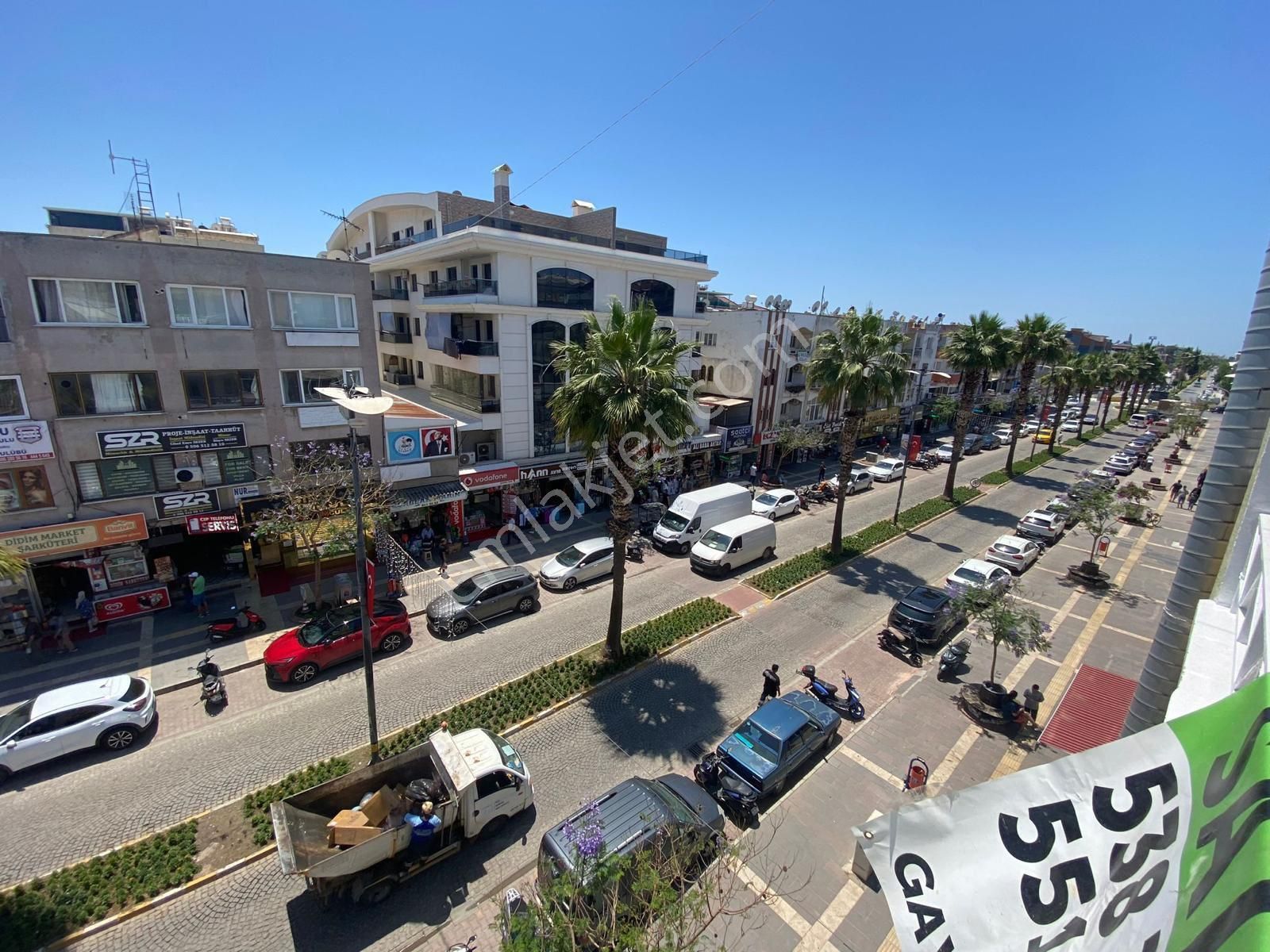 Didim Merkezde 2+1 Kısmii Ayrı Mutfak Yeni Tadilatlı