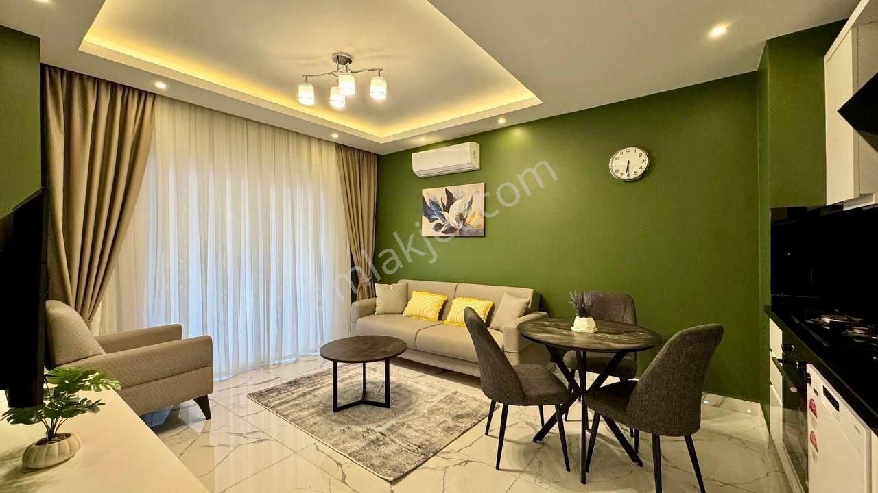 Alanya Cleopatrada Denize Yakın, Merkezde Modern Yaşam!