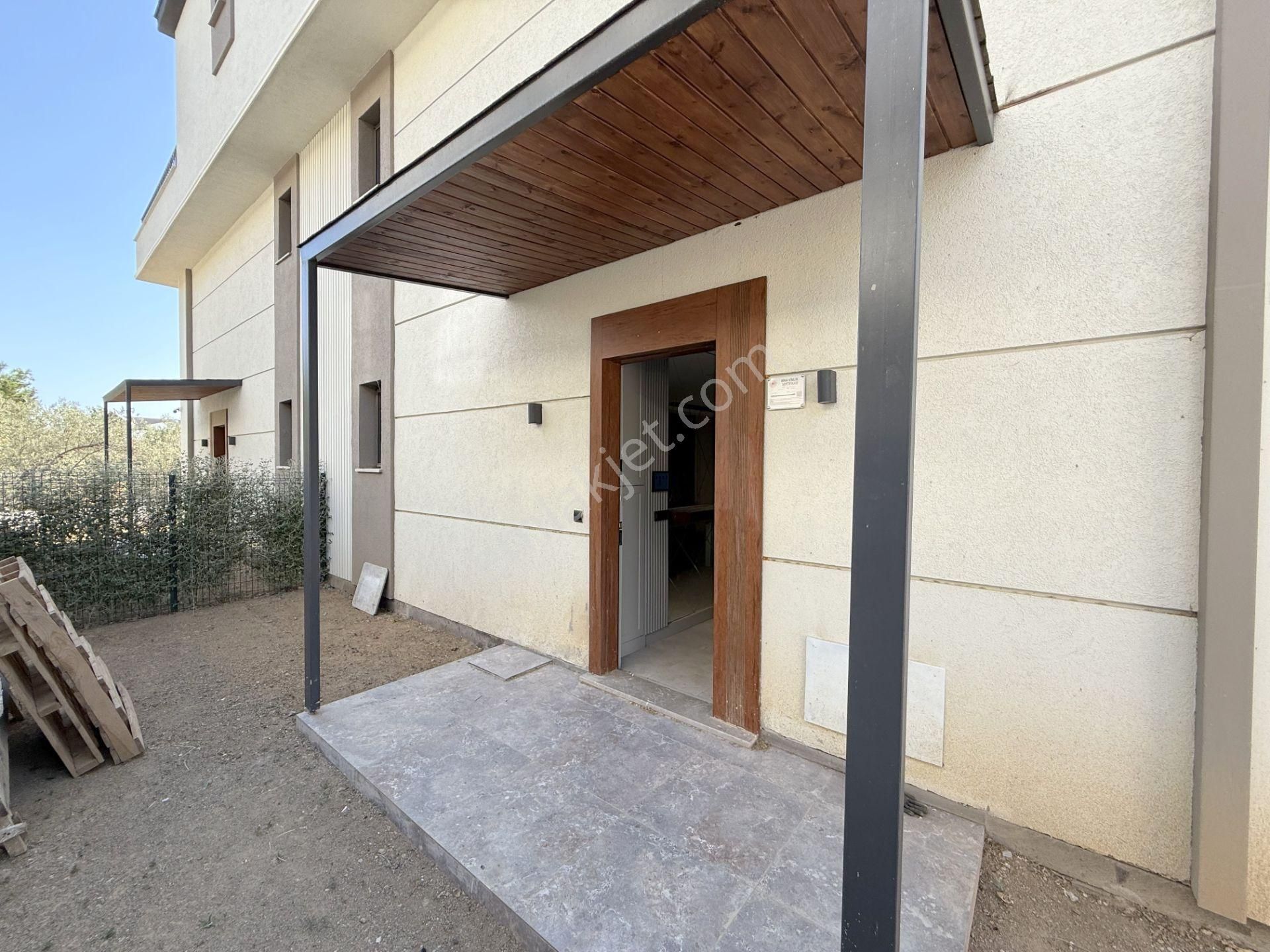 💥💥 Güç'ten Güre'de Hayallerinizi Süsleyen Yüzme Havuzlu Asansörlü Satılık 4+1 Villa - Görsel 17