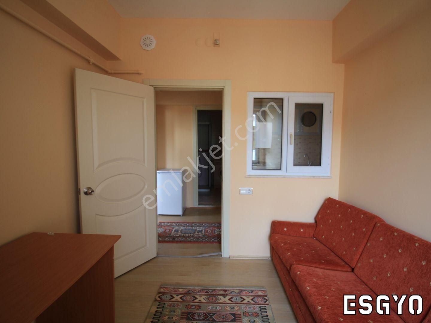 Esgyo'dan Osmangazi Üni. Yurt Karşısı 2+0 Eşyalı Kiralık Daire - Görsel 17