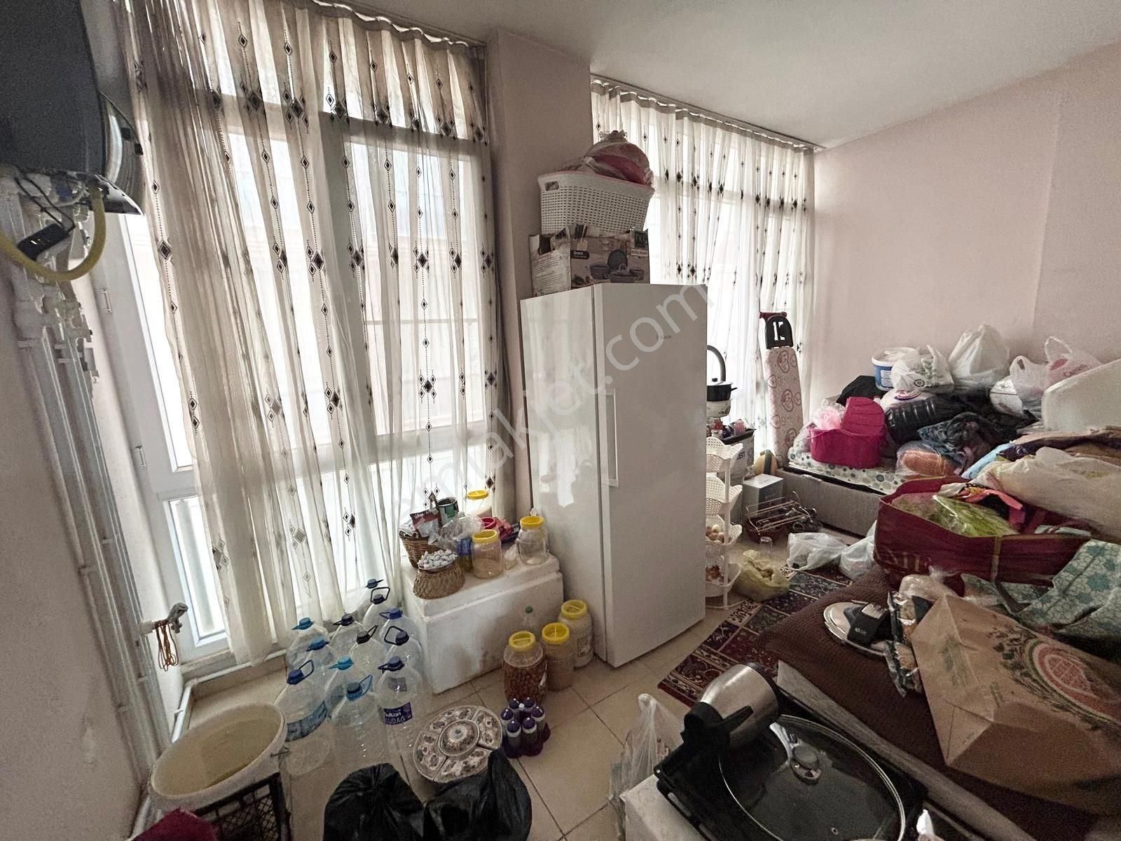 Yükselden Geniş 3+1 140m2 Ara Kat ,ön Cephe Full Kredili Daire - Görsel 26