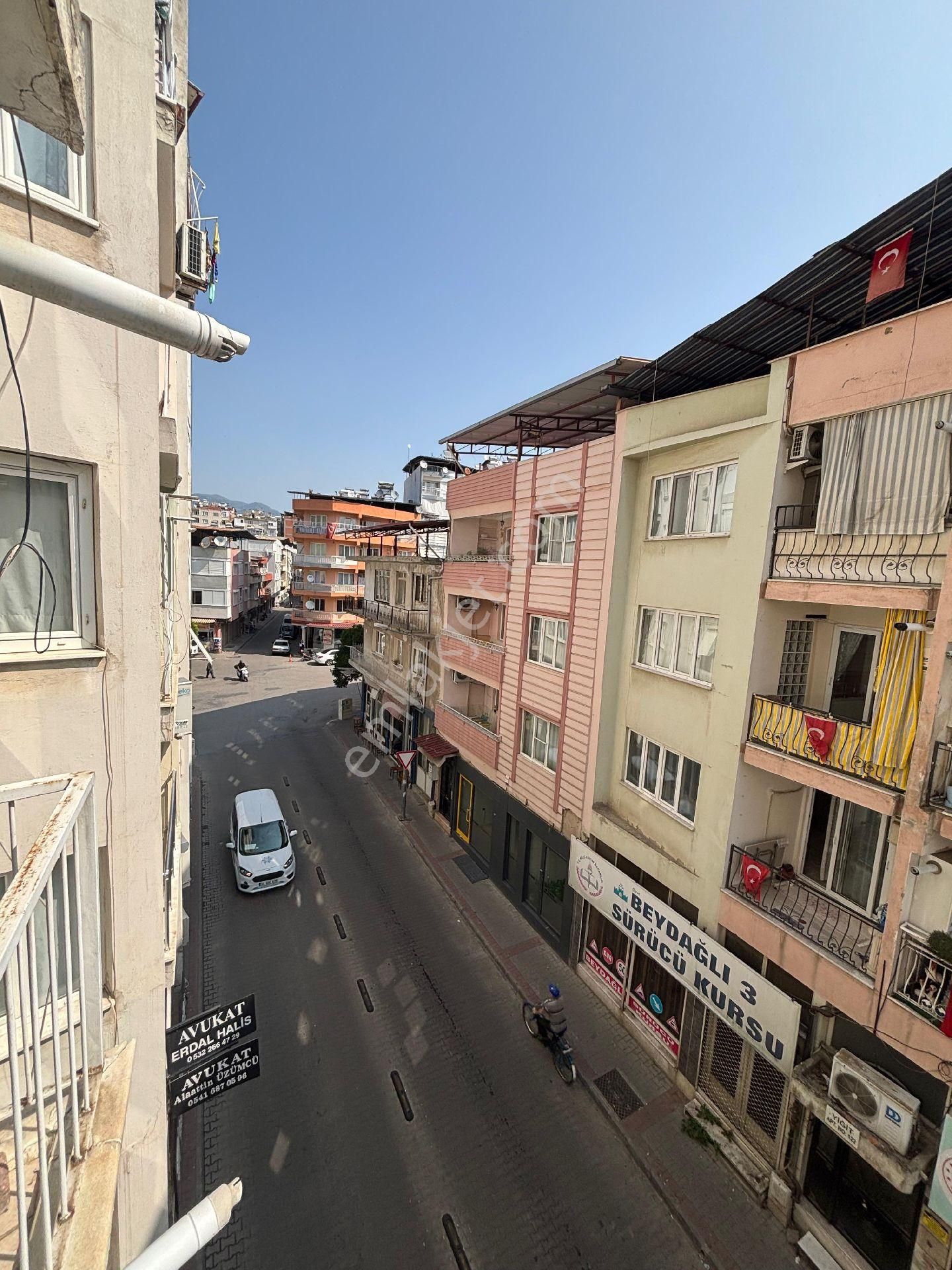 Şehir Merkezinde Arakat Ve Doğalgazlı Satılık 3+1 Daire - Görsel 14