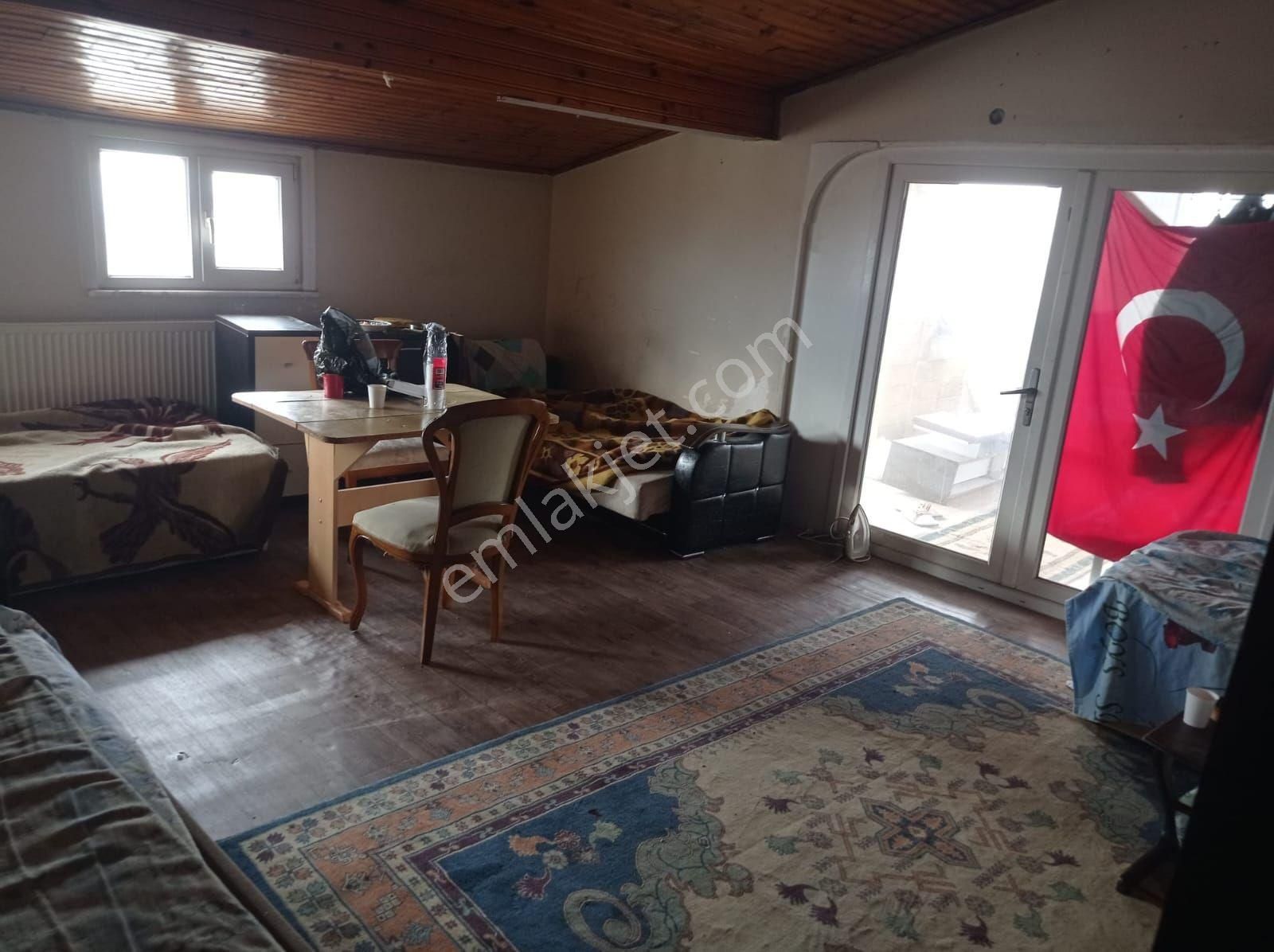 Pendik Güzelyalı’da Paylaşımlı Daire