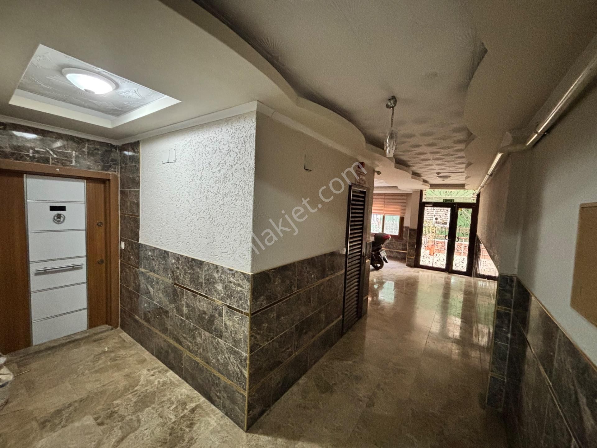Doğalgazlı Güvenlik Kameralı 4+1 Daire