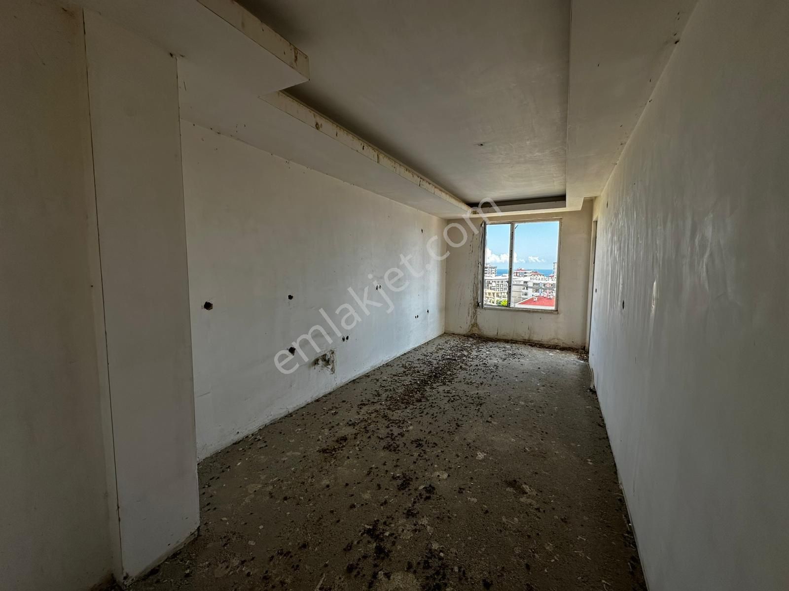 Takas A Açık Natamam Satılık 3+1 Tapulu Daire - Görsel 3