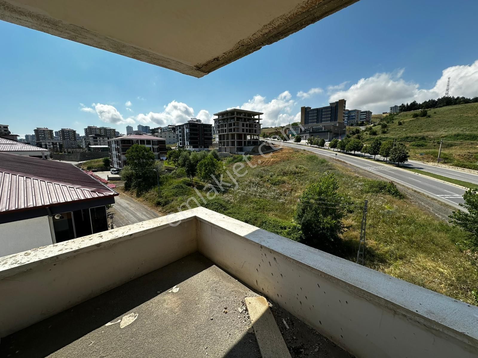 Takas A Açık Natamam Satılık 3+1 Tapulu Daire - Görsel 17