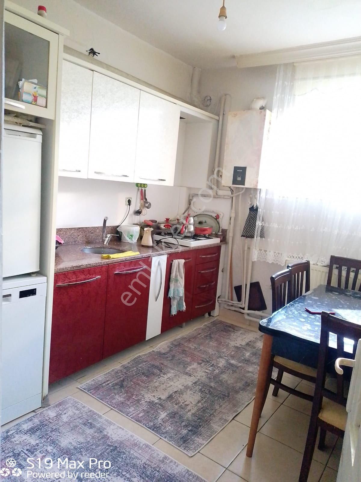 Arkadaş Emlaktan Üçtutlar Mahallesinde 2+1 Satılık Daire