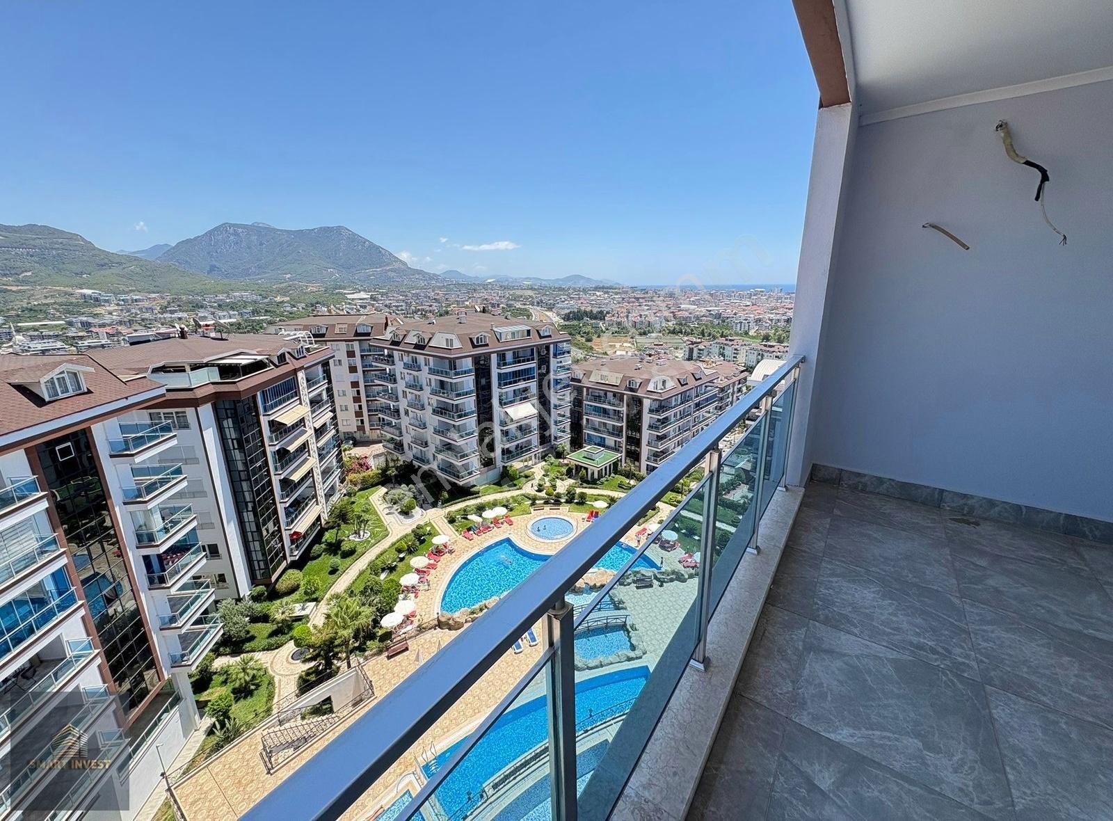 Çıplaklı Mahallesinde Anohther Word Sitesinde Satılık 3+1