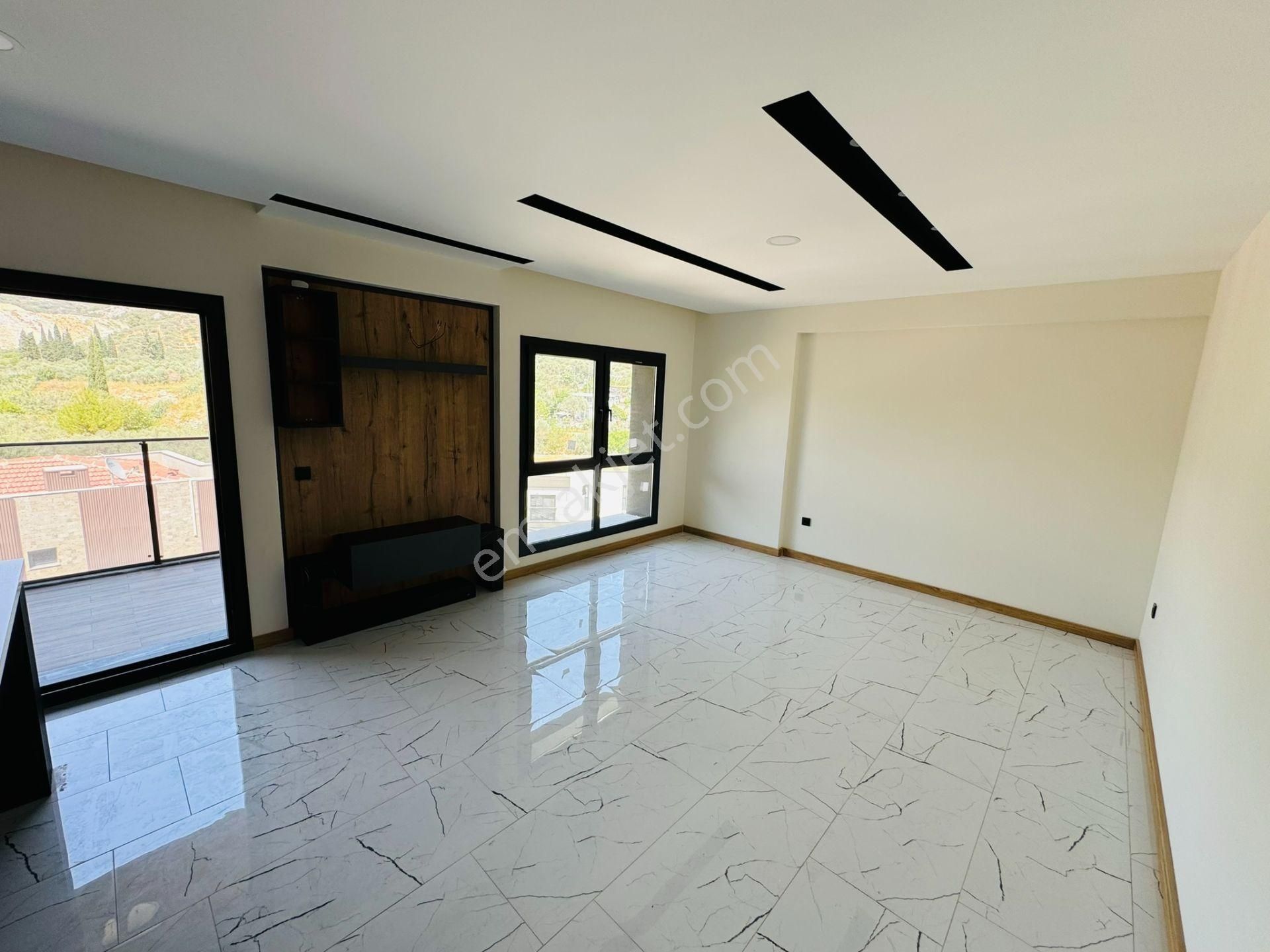 Ege Mahallesinde Satılık Köşe Konumlu Arakat Sıfır 3+1 Daire - Görsel 4