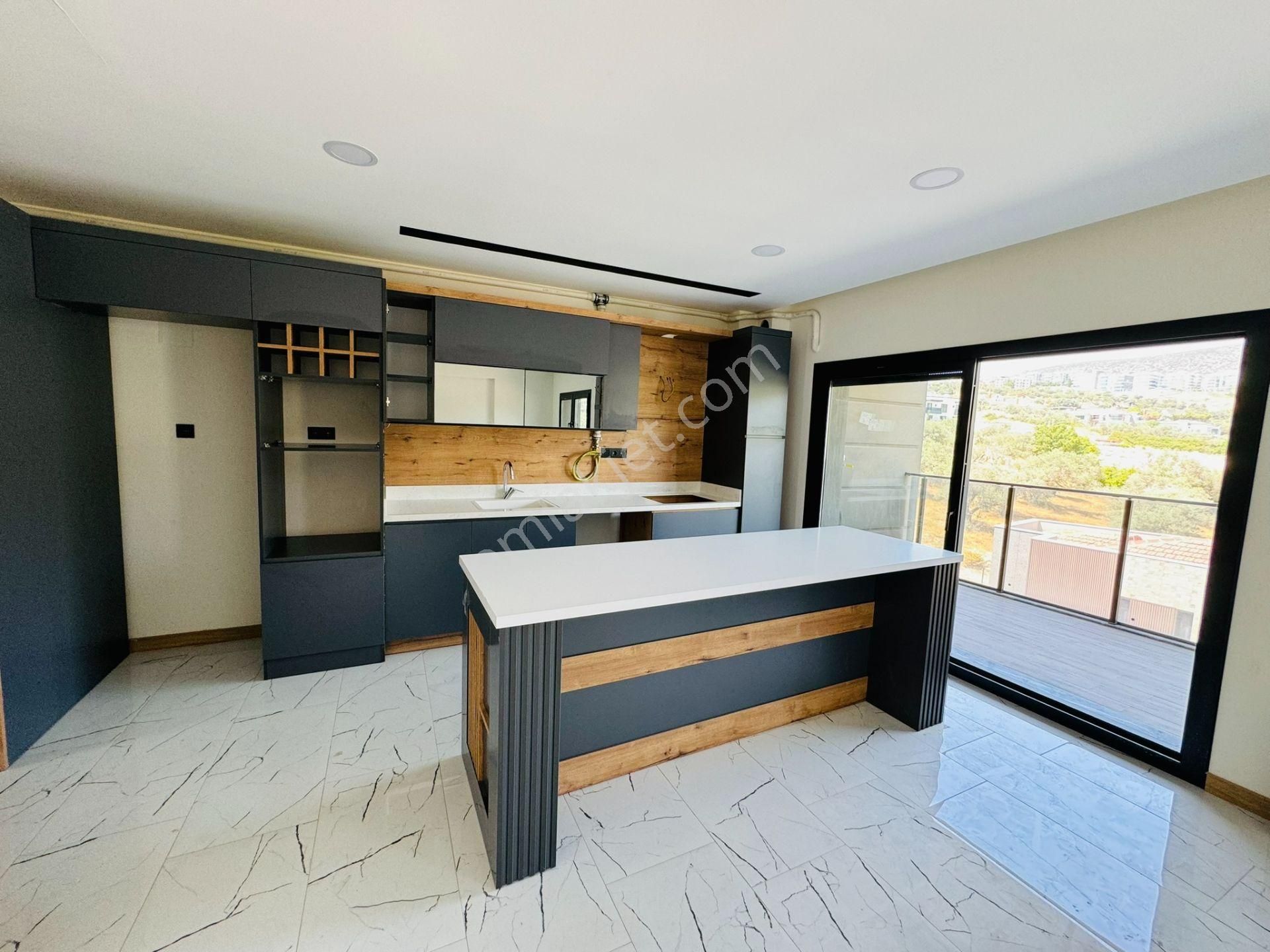 Ege Mahallesinde Satılık Köşe Konumlu Arakat Sıfır 3+1 Daire - Görsel 7