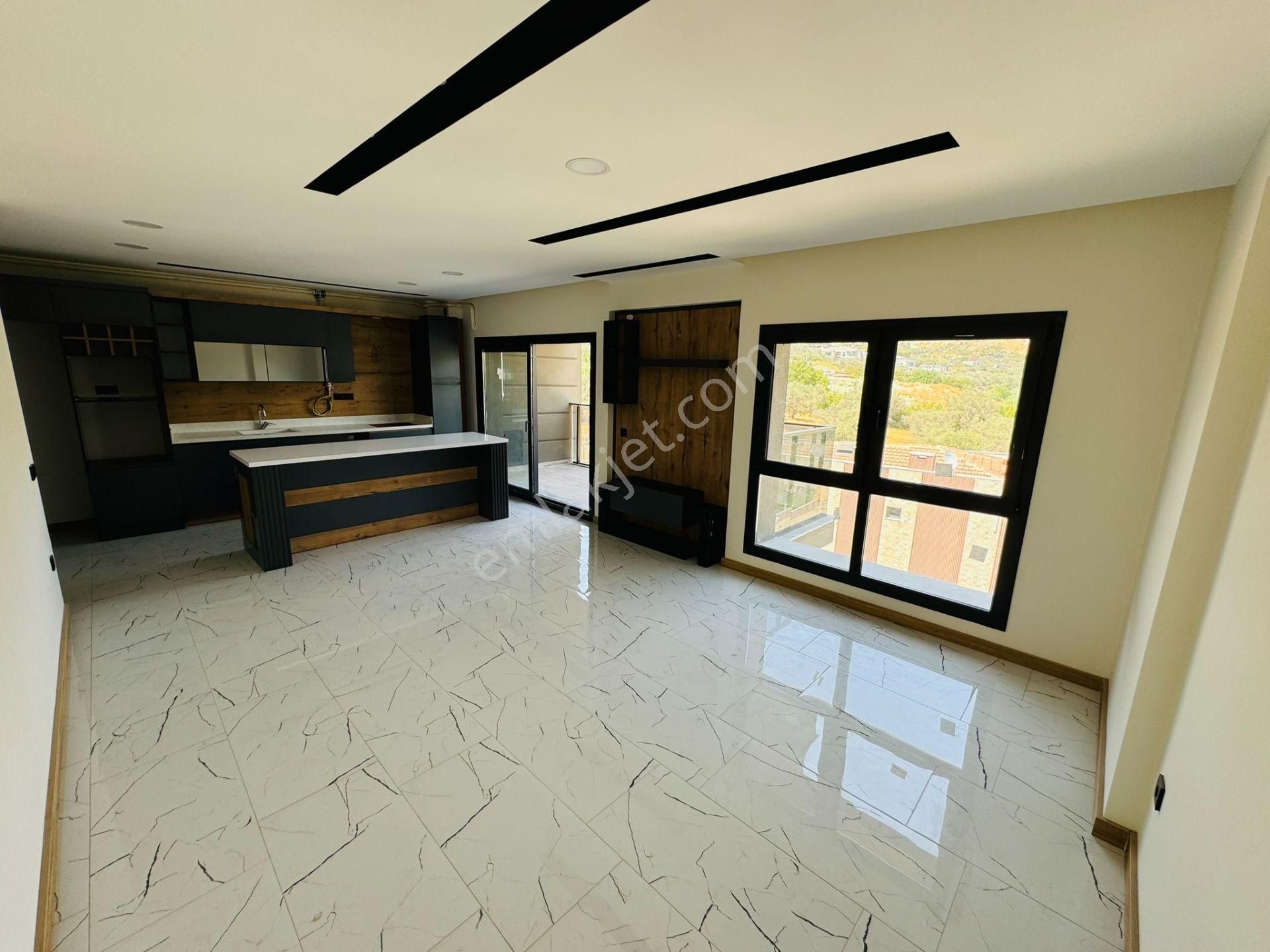 Ege Mahallesinde Satılık Köşe Konumlu Arakat Sıfır 3+1 Daire - Görsel 5