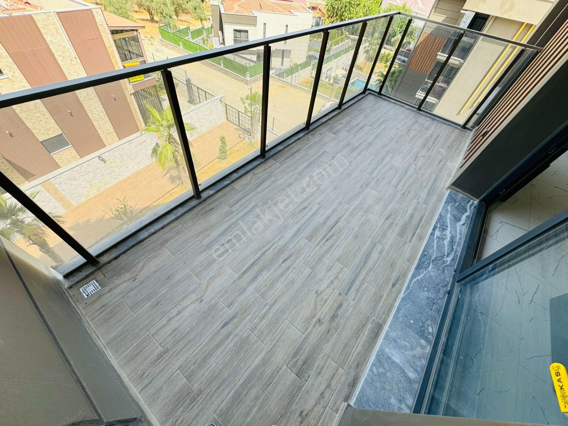 Ege Mahallesinde Satılık Köşe Konumlu Arakat Sıfır 3+1 Daire - Görsel 10