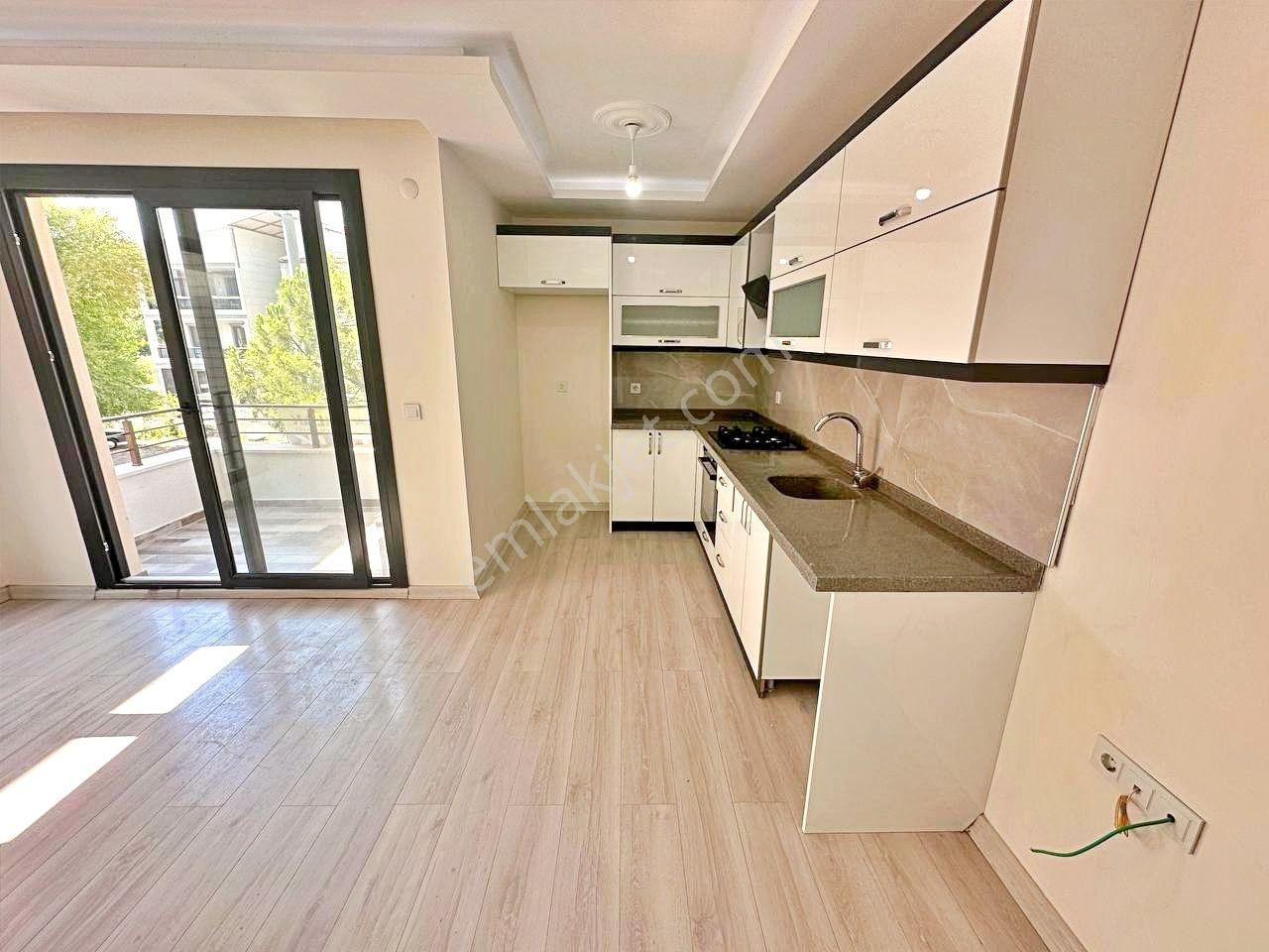 🔰blue Life Egenden Akçayda Full Kredili Arakat Ön Cephe Amerikan Mutfaklı 1+1 Daire