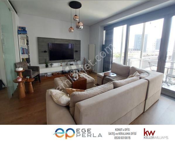Ege Perla Kiralama Ofisi Bayraklı Kiralık 2+1 Özel Eşyalı Daire