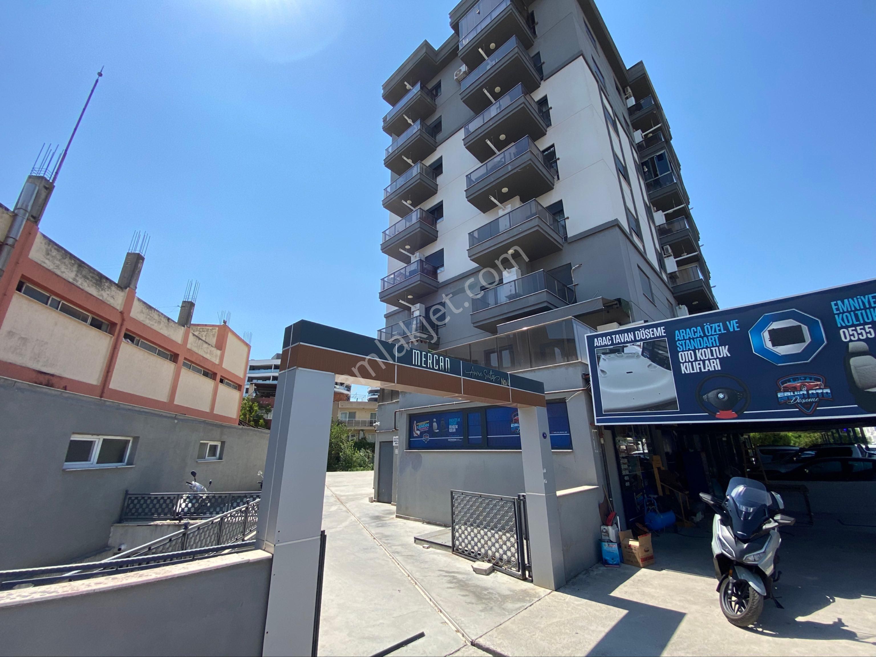 Çiğli Balatçıkda Merkezi Konum'da Yeni Bina'da Kiralık 1+1 Daire