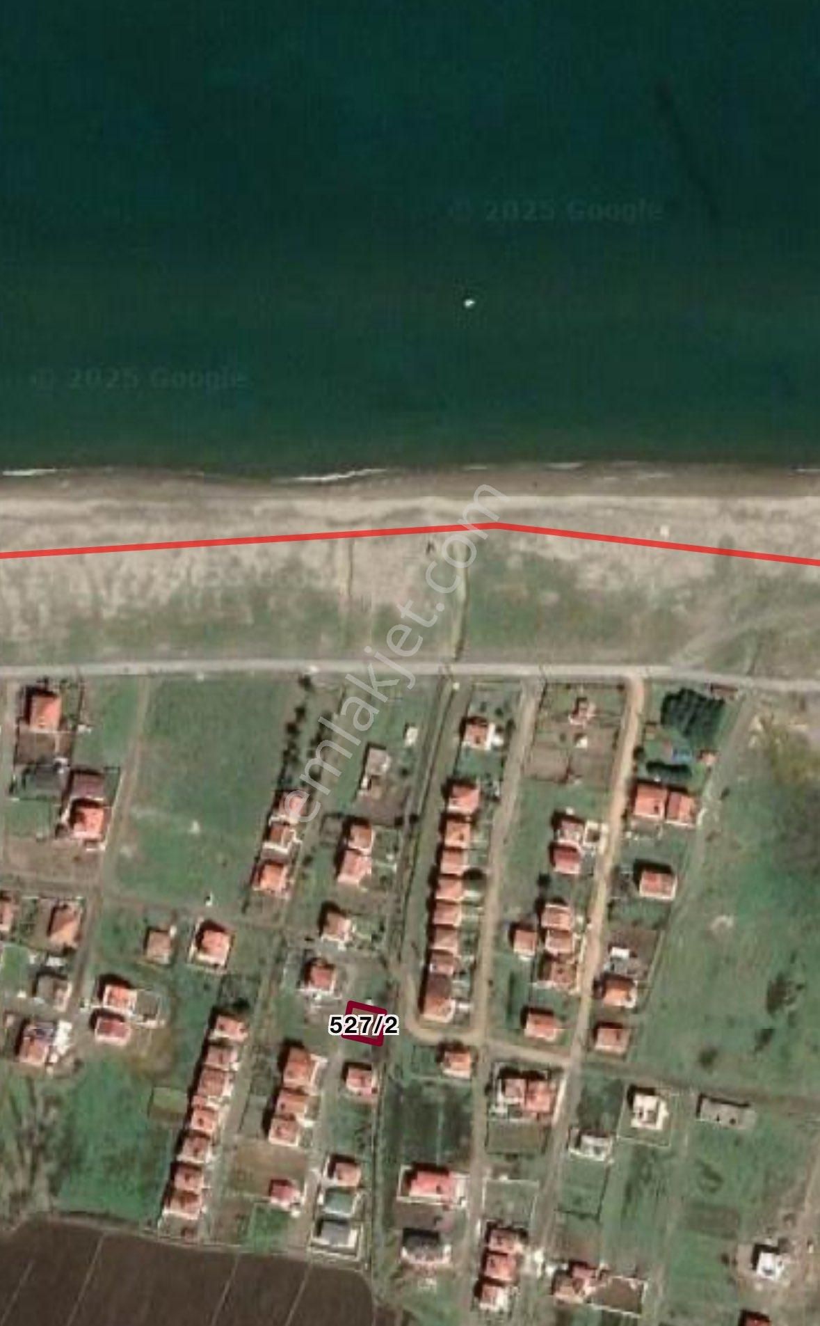Yakakent Sahile 100m Acil Satılık Villa Arsası