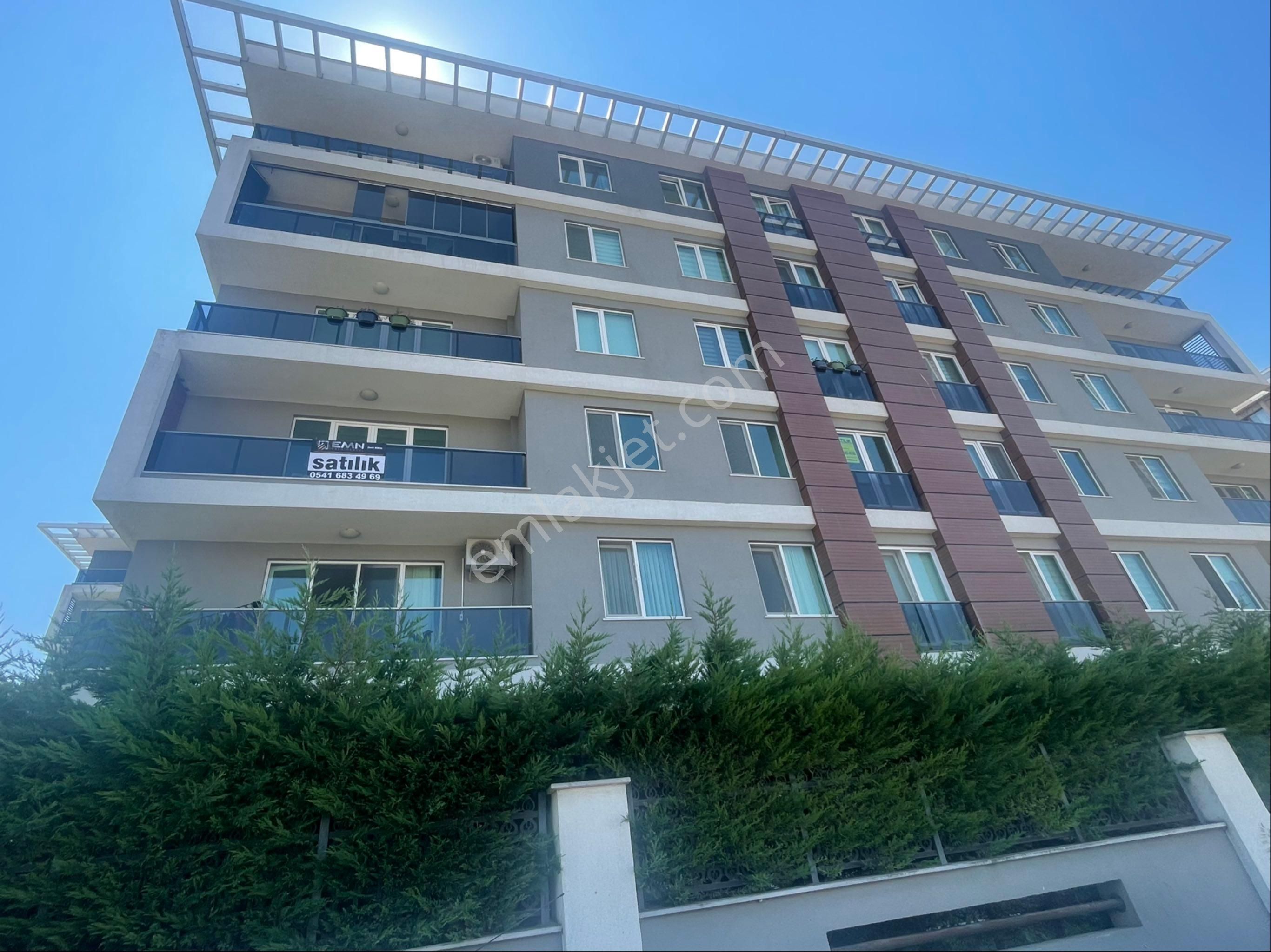 Silivri Yeni Mahallede Site İçerisinde Güney Cephe 3+1