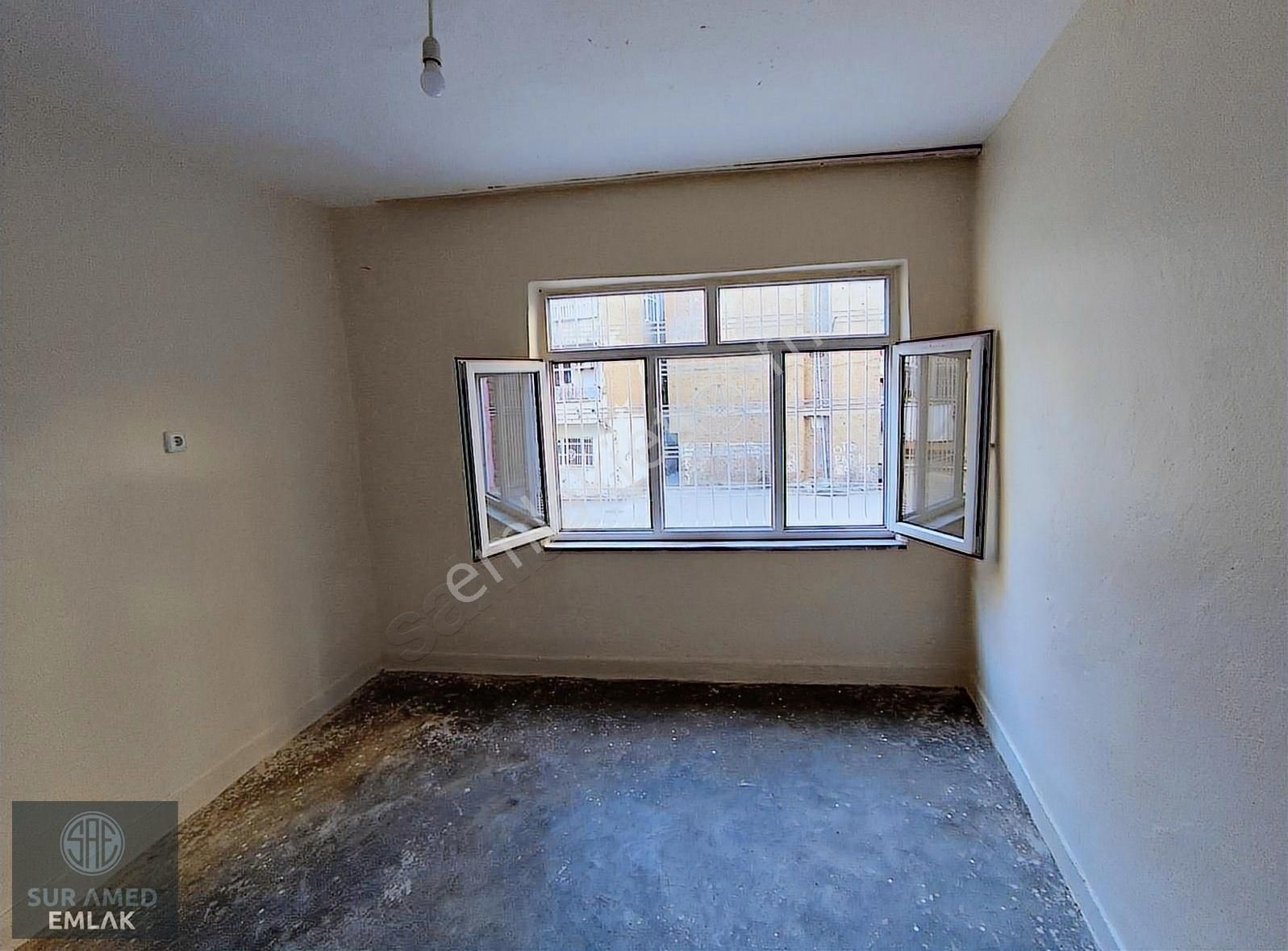 Sur Amed Emlak Tan Koşuyolunda Müstakil Ev 3+2 Satılık Daire