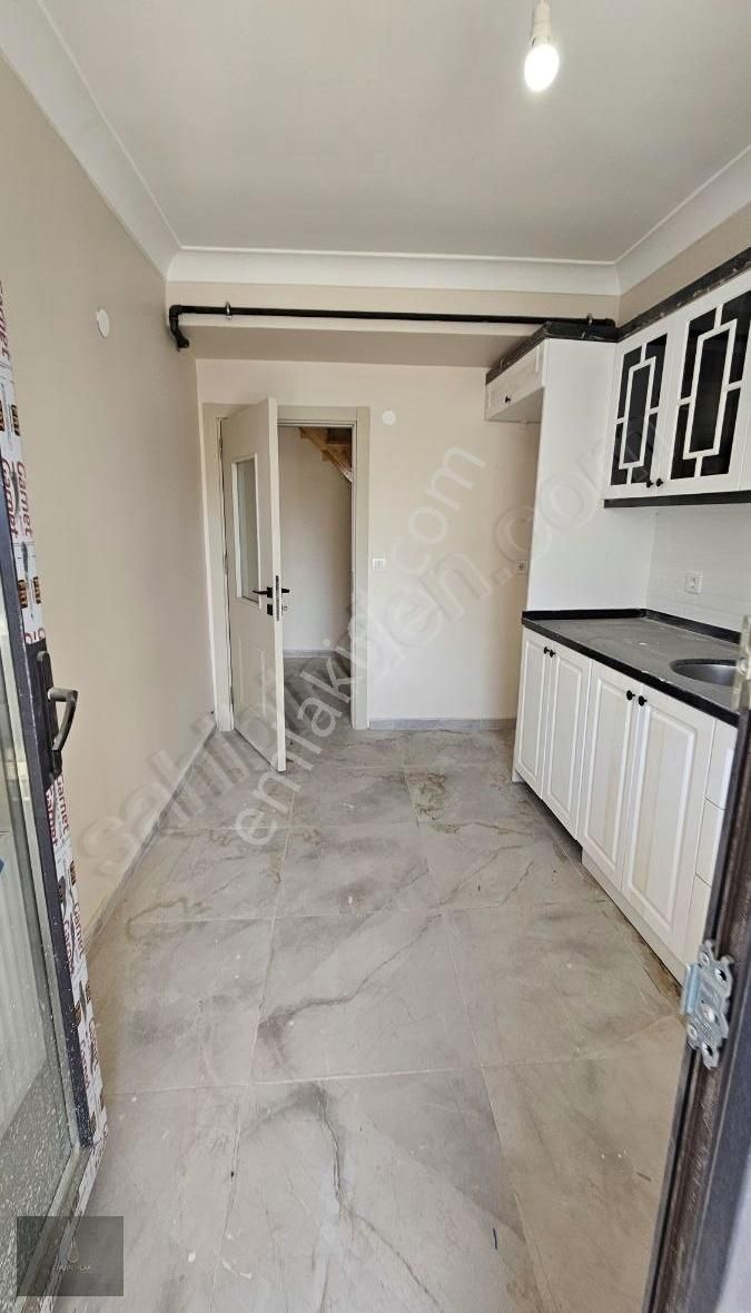 Satılık 4+2 Altınşehirde Dublex - Görsel 13