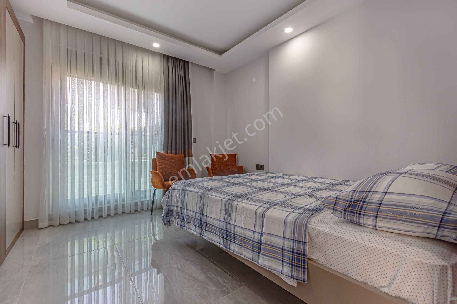 Günlük Kiralık 5 Odalı Villa - Antalya Serik Kadriye Mahallesi - 15 Kişi Kapasiteli - Görsel 23