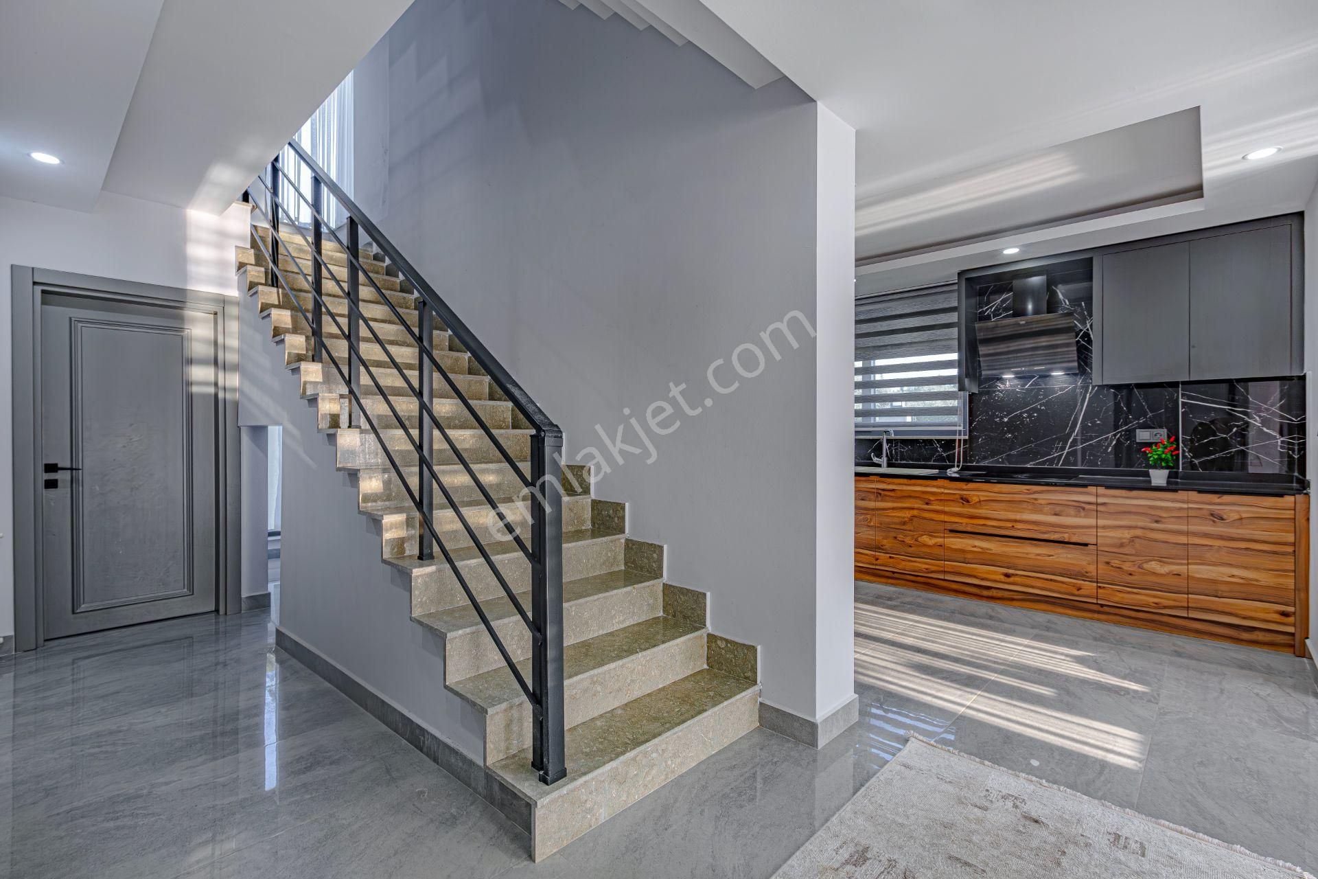 Günlük Kiralık 5 Odalı Villa - Antalya Serik Kadriye Mahallesi - 15 Kişi Kapasiteli - Görsel 27