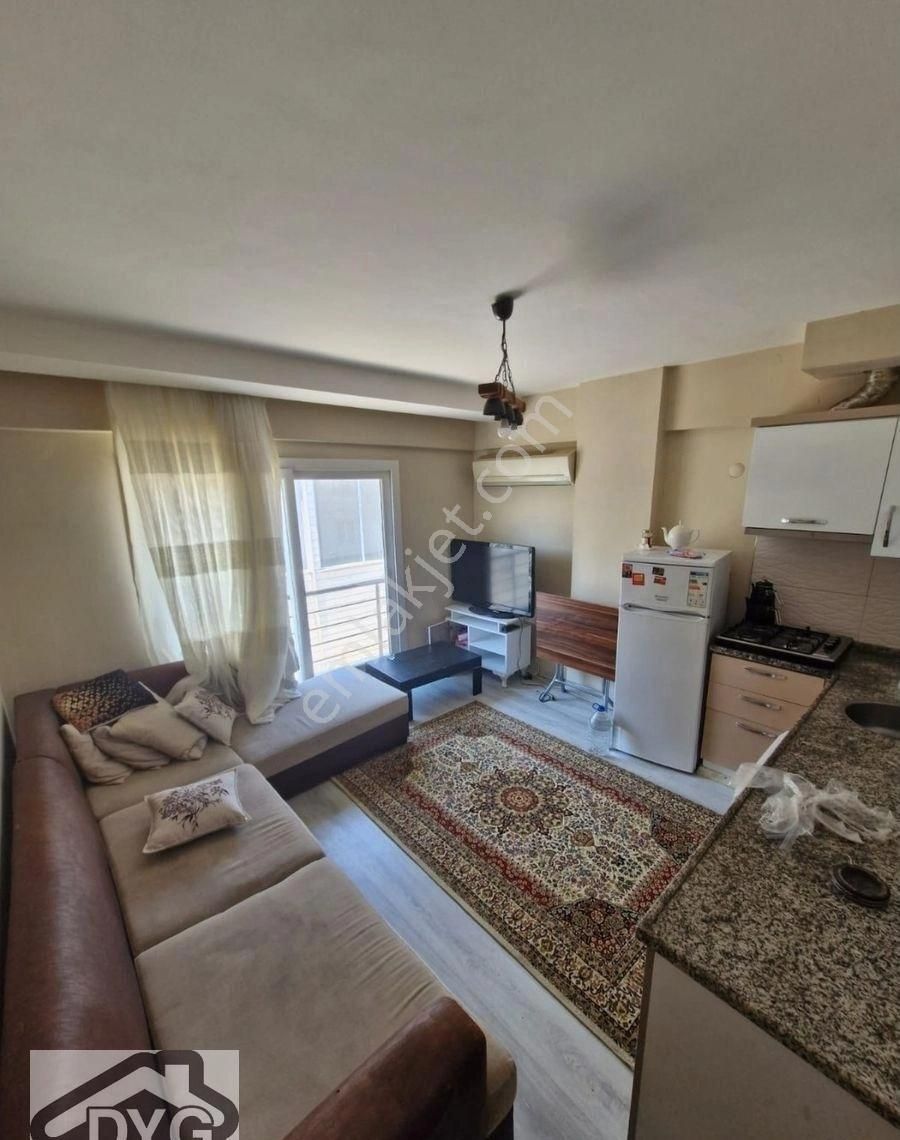2+1 Eşyalı Kiracılı Satılık Dubleks Teraslı Daire