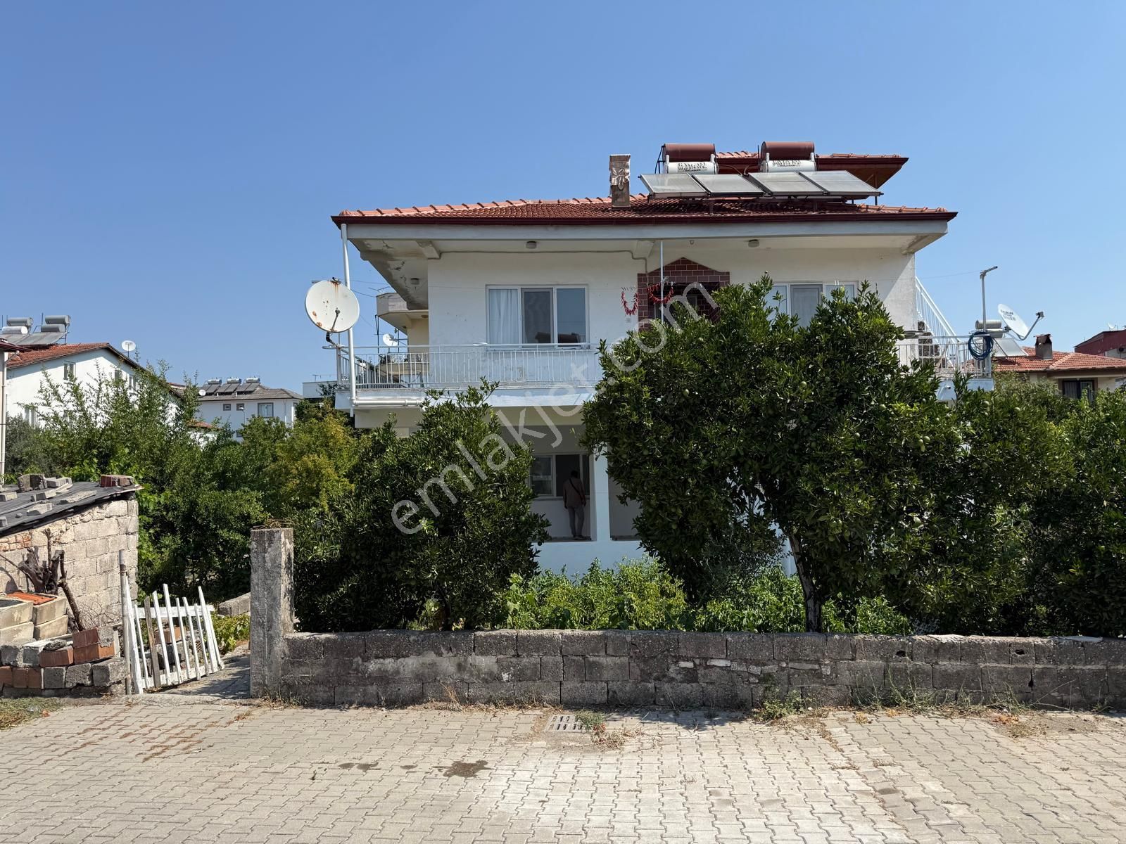 Dalamanda Dost Emlaktan Altıntas Ta Bahçeli 2+1 Kiralık Daire