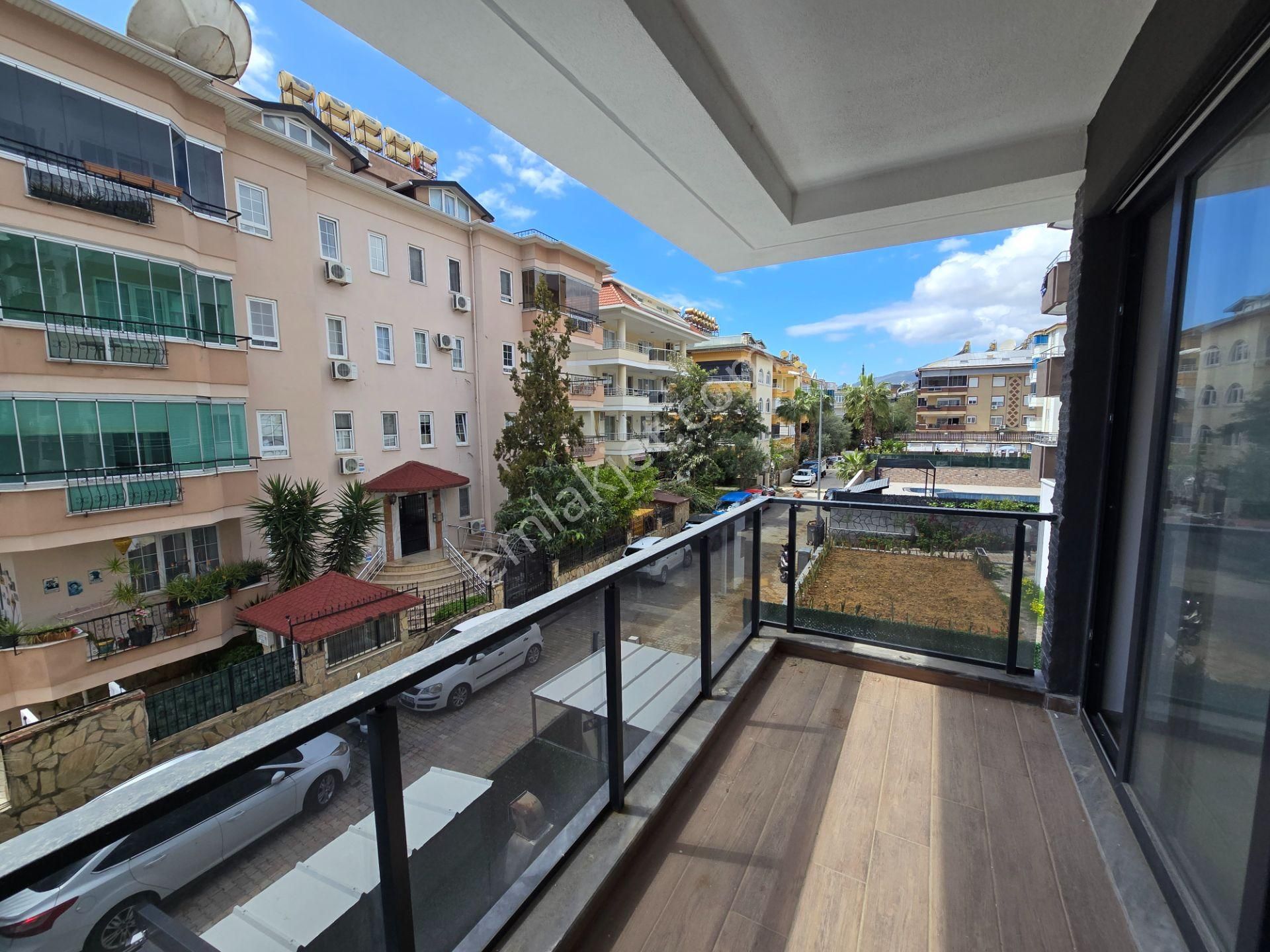 Obanın Merkezinde Sahile 100 Metre Satılık 2+1 Daire - Görsel 9