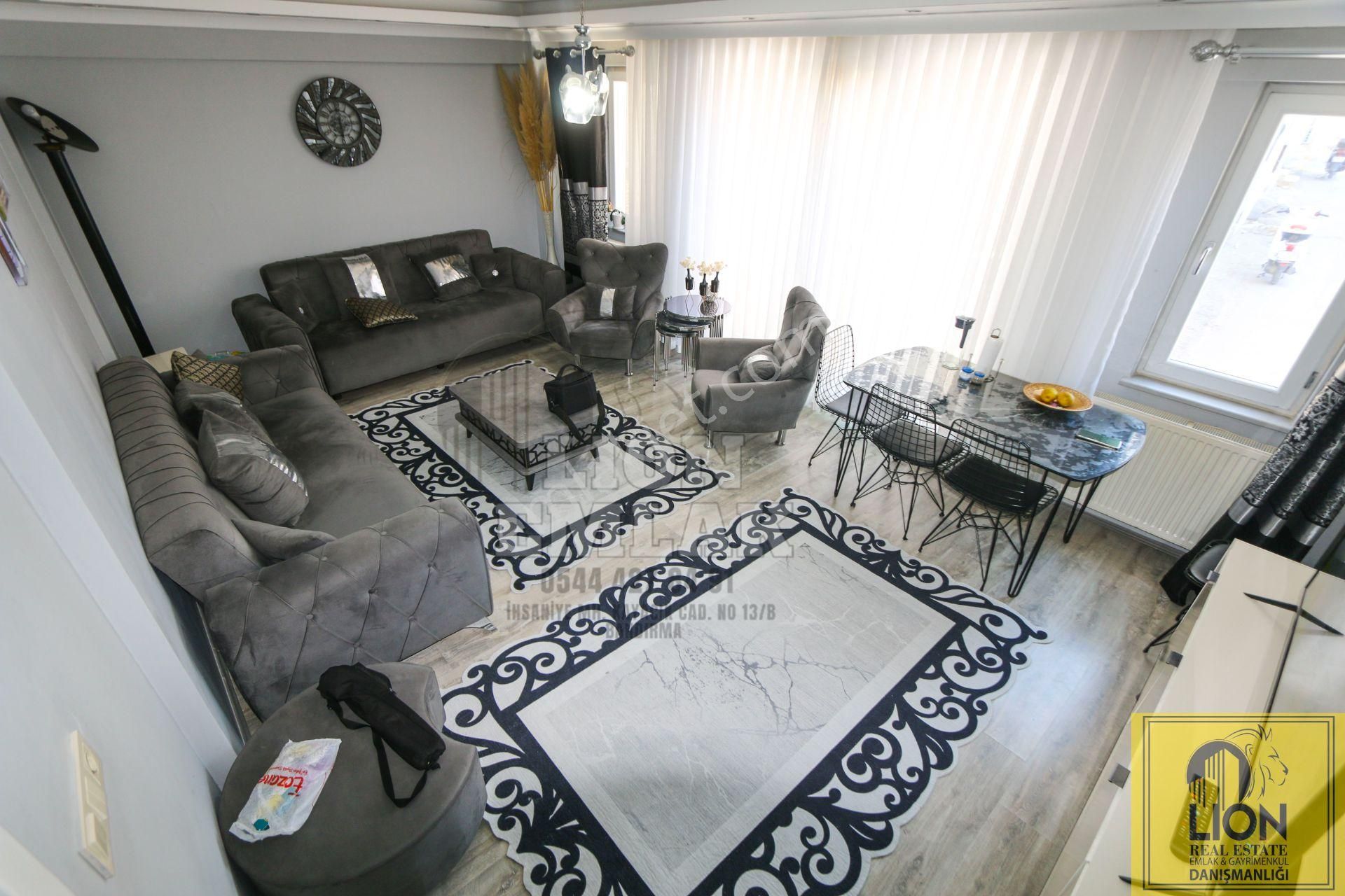 Bandırma Hürriyet Parkı Yakını Masrafsız Güneş Alan Satılık 2+1 Daire