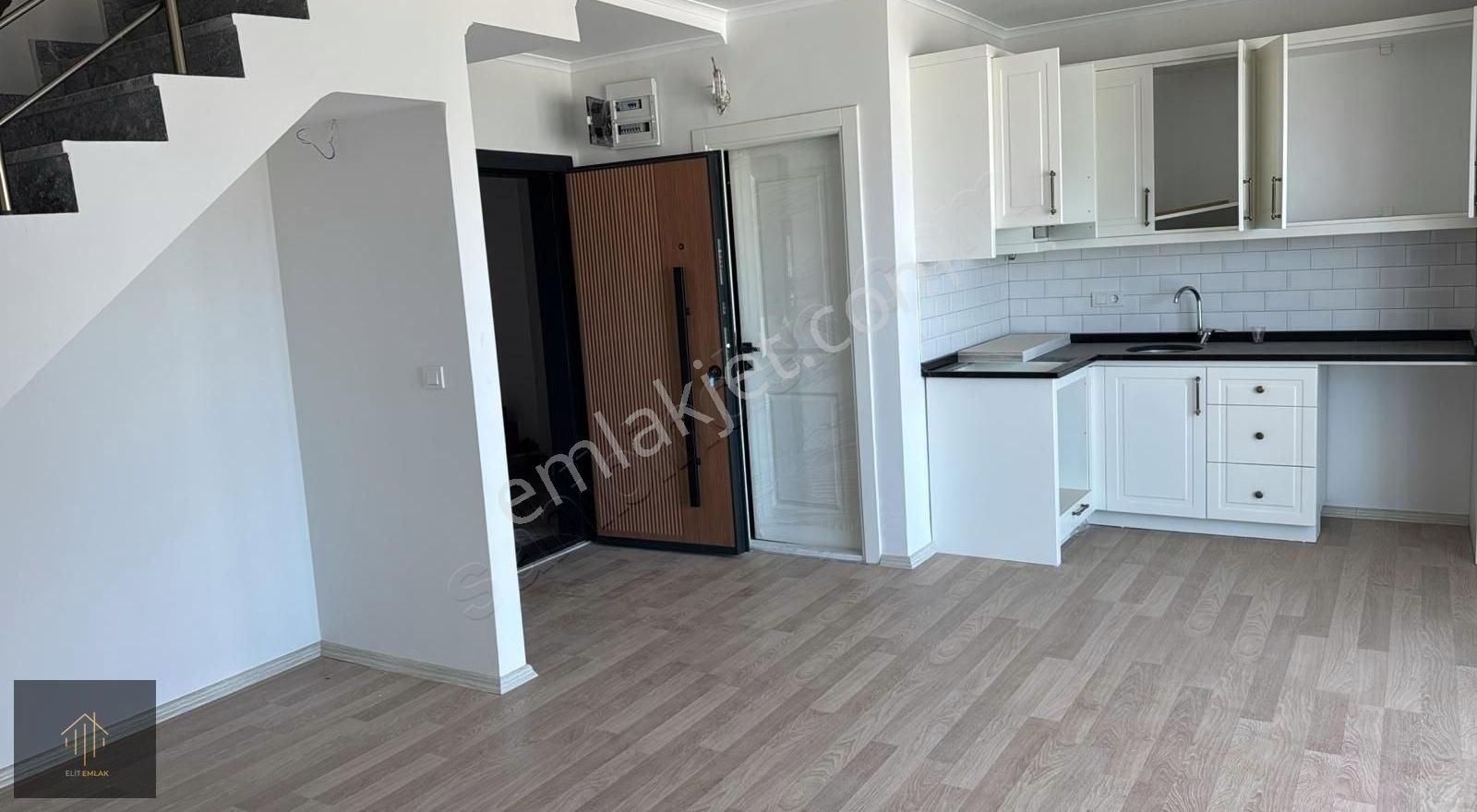 Gazipaşa İstiklal Mahallesinde Satılık 2+1 Dubleks