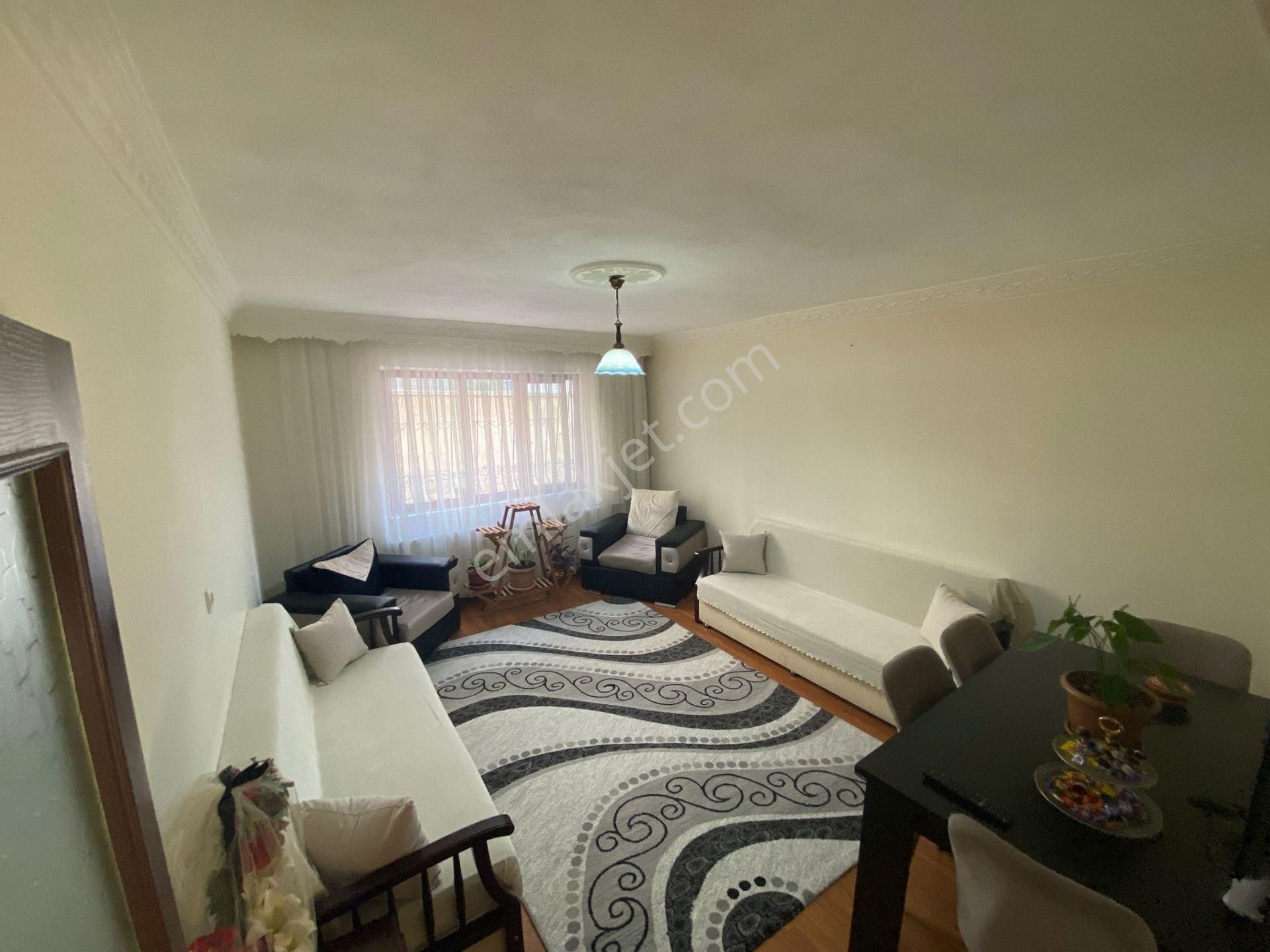 Tandoğan Yüksek Giriş Pencere Demirli Satılık Daire