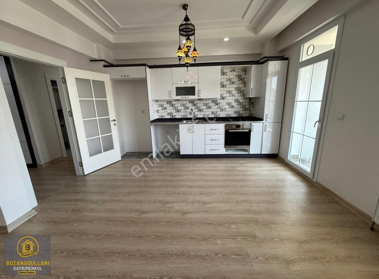 Ceylan Avm Karşısı Bağcılar Mahallesinde Satılık 2+1 Daire