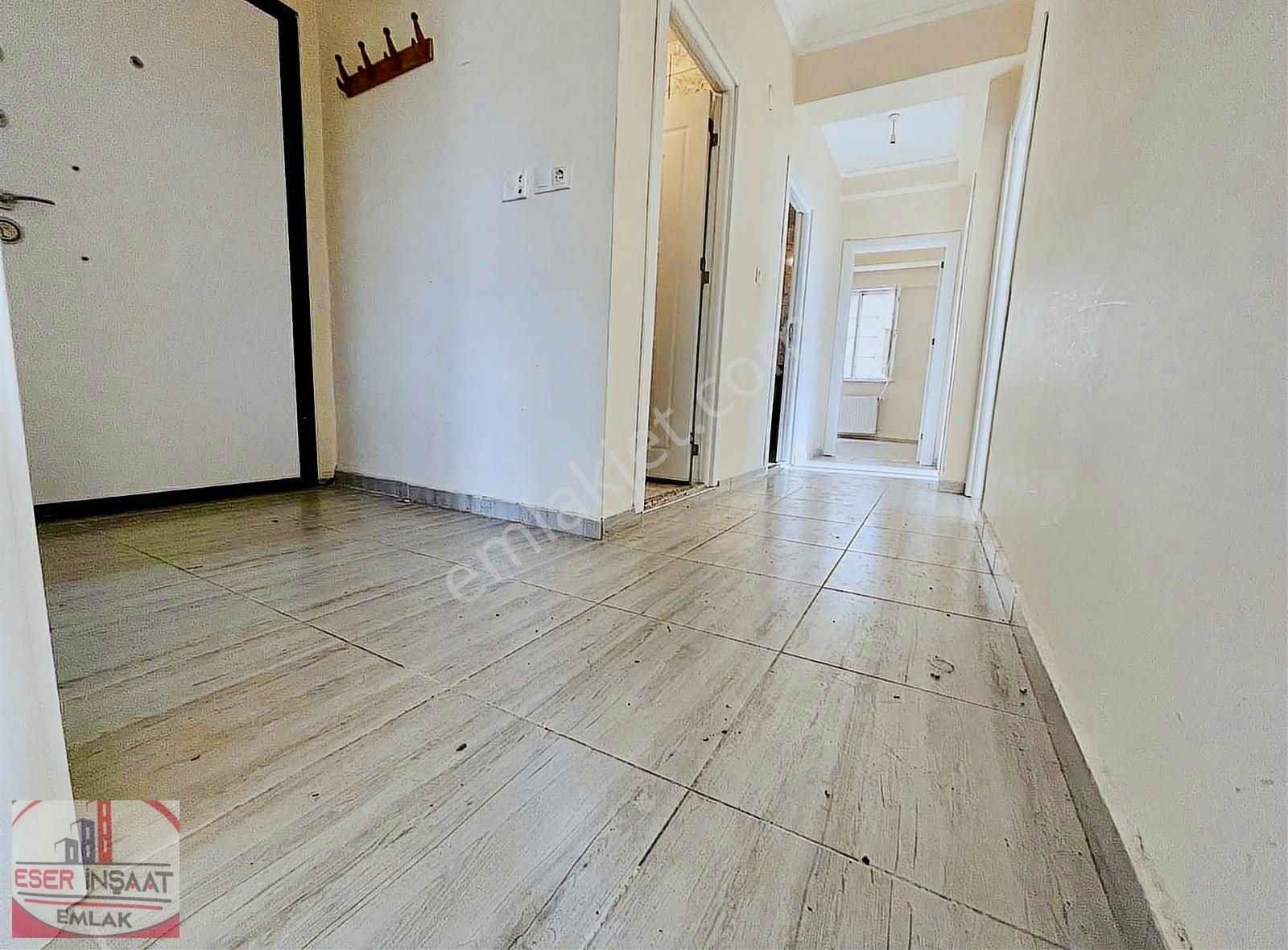 Altınşehirde Okul Ve Semt Hastanesi Dibinde 3+1 120m2 Y Giriş - Görsel 2