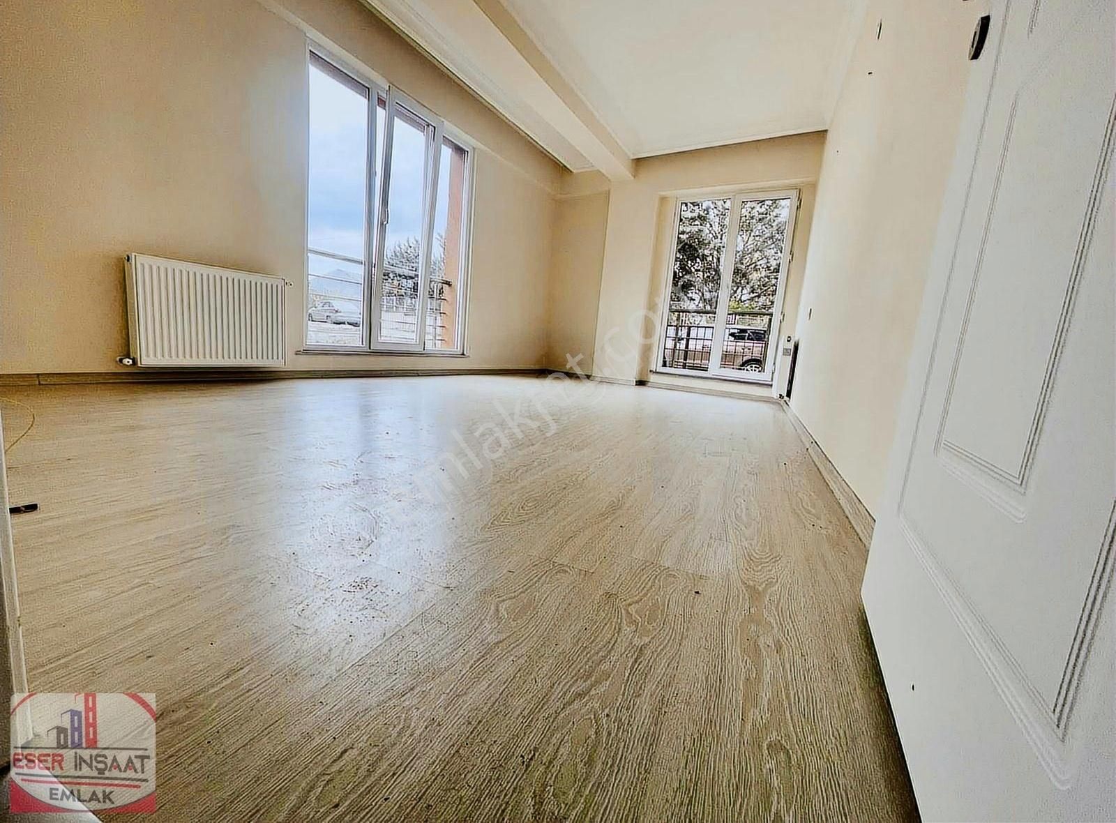 Altınşehirde Okul Ve Semt Hastanesi Dibinde 3+1 120m2 Y Giriş - Görsel 4