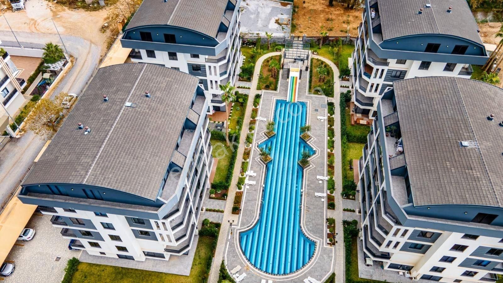 Alanya Oba'da Sosyal Donanımlı Site İçinde 1+1konforlu Daire