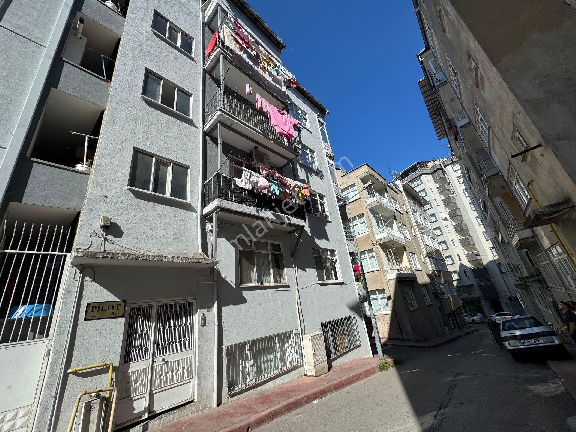 Lider Gayrimenkul'den Rasathane Mh. 5 Daire 1 Dükkan Fırsat Bina - Görsel 5