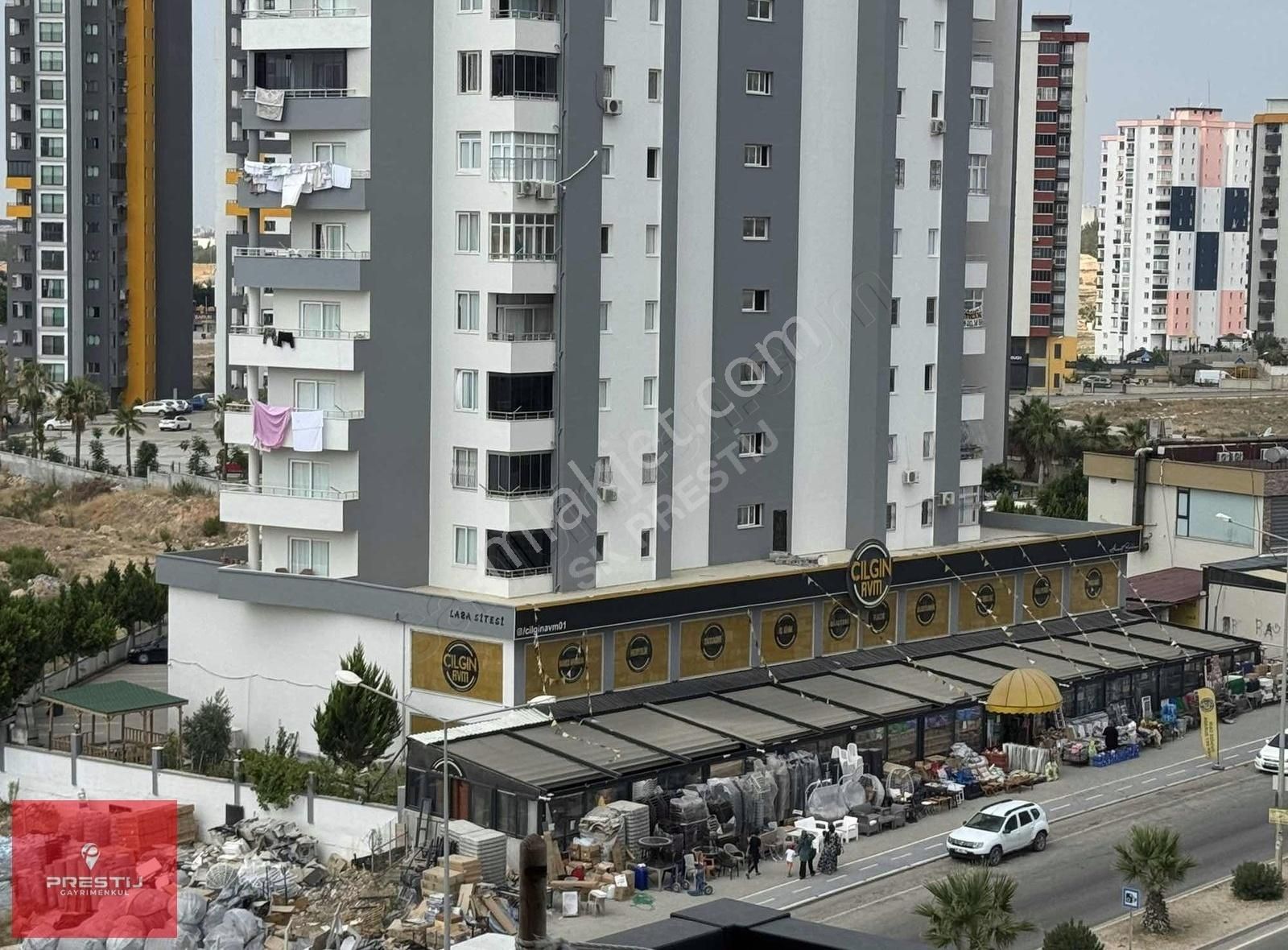 Prestij'den Bulvar Üzeri Sıfır Eşyalı Balkonlu 1+1 Kiralık Daire