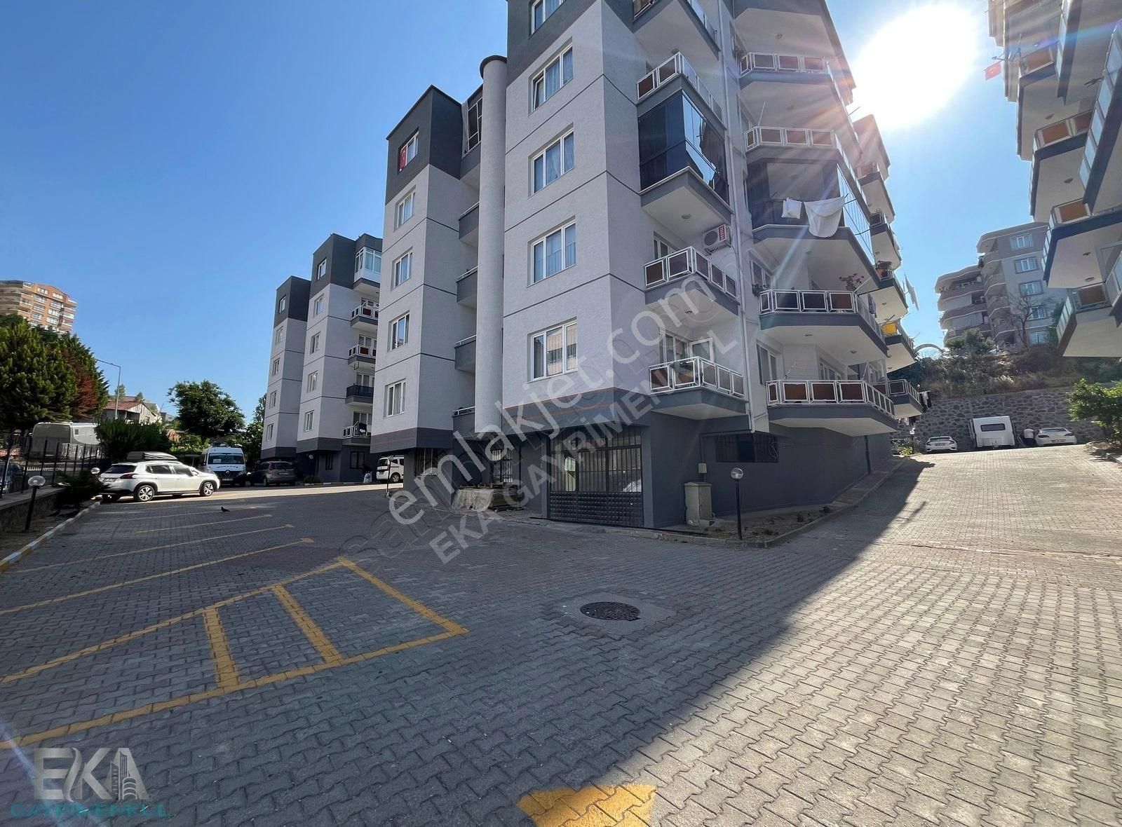 Eka Gayrimenkul /eğitim Mah Site İçi 3+1 Masrafsız Merkezi Daire