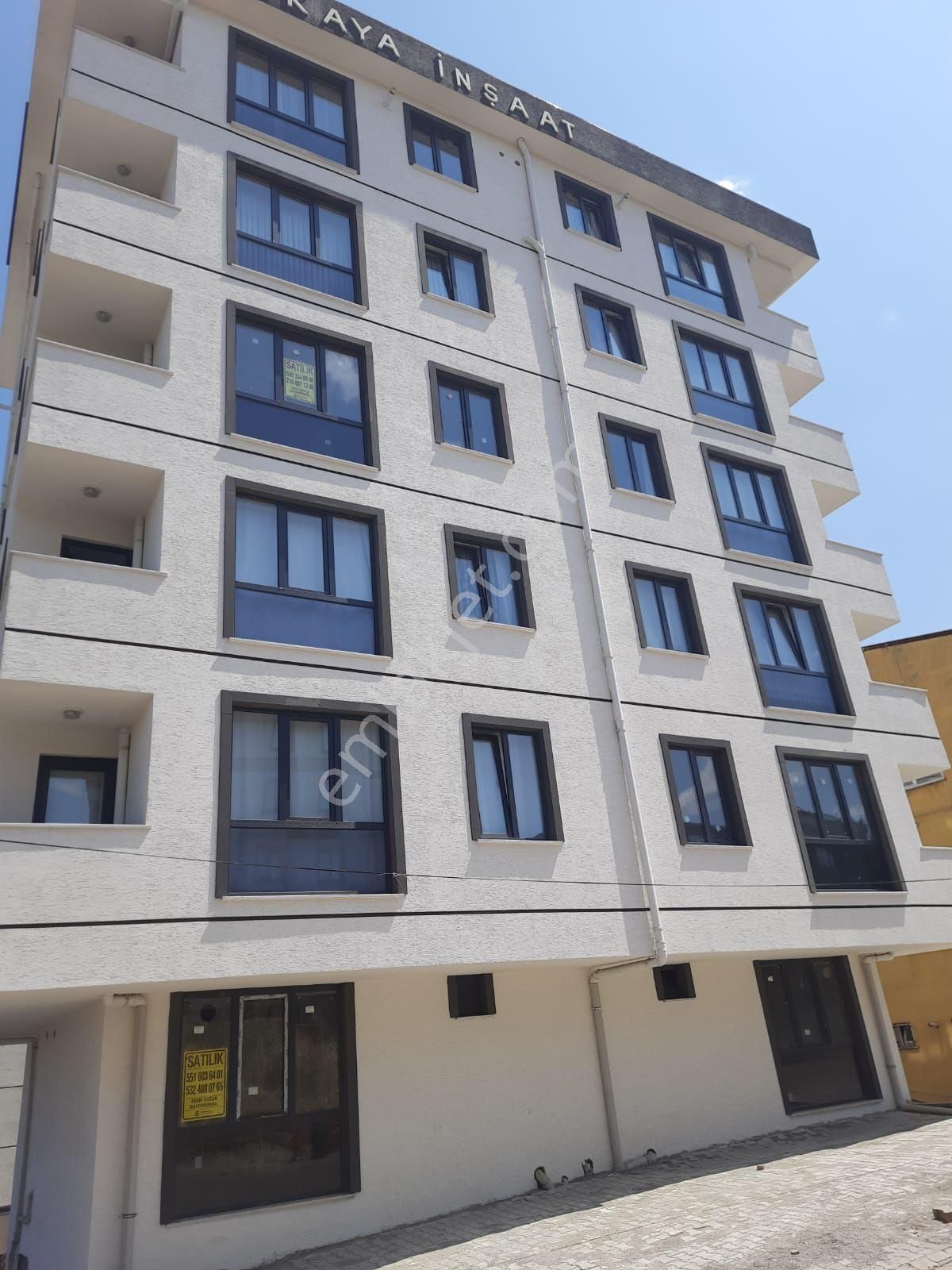 İytiyaçtan Acil Sultanbeyli Akşemsettin Mah.satılık 85 M.2+1 Lüks Sıfırdaire
