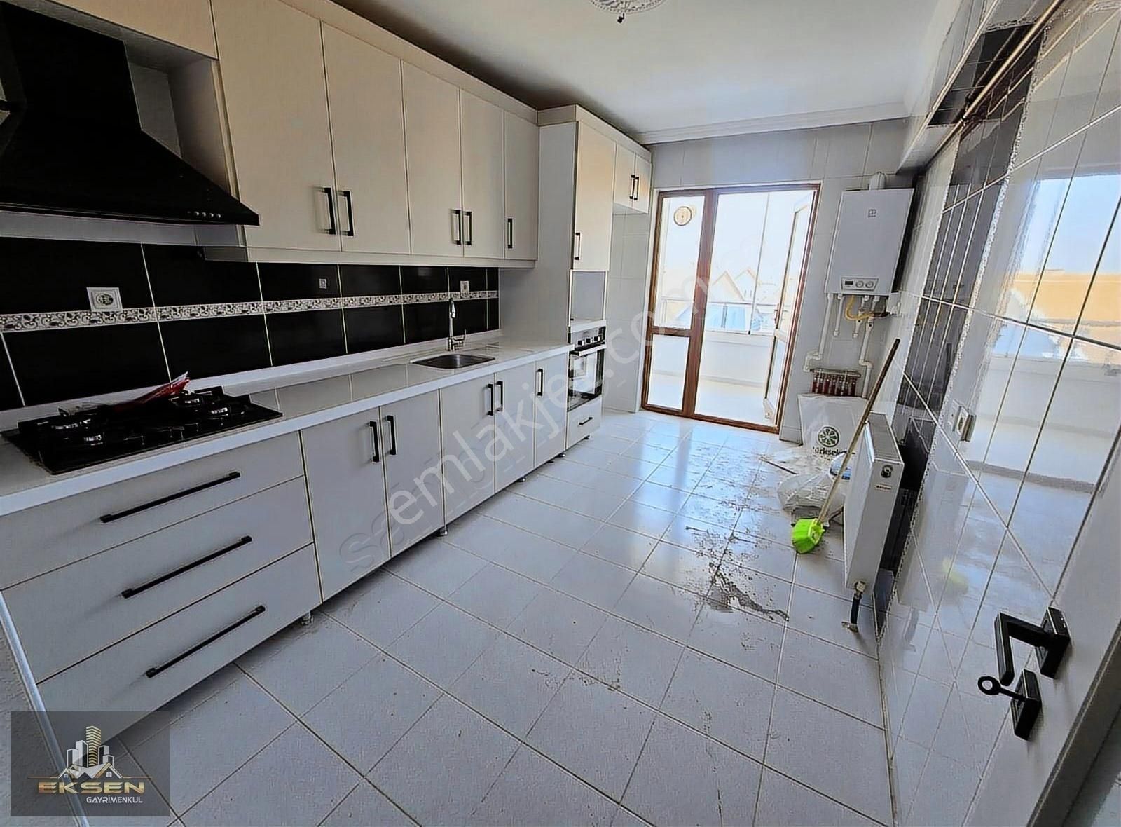 Gülpınar Mahallesin 'de 3+1 Full Yapılı Ön Cephe Masrafsız Daire