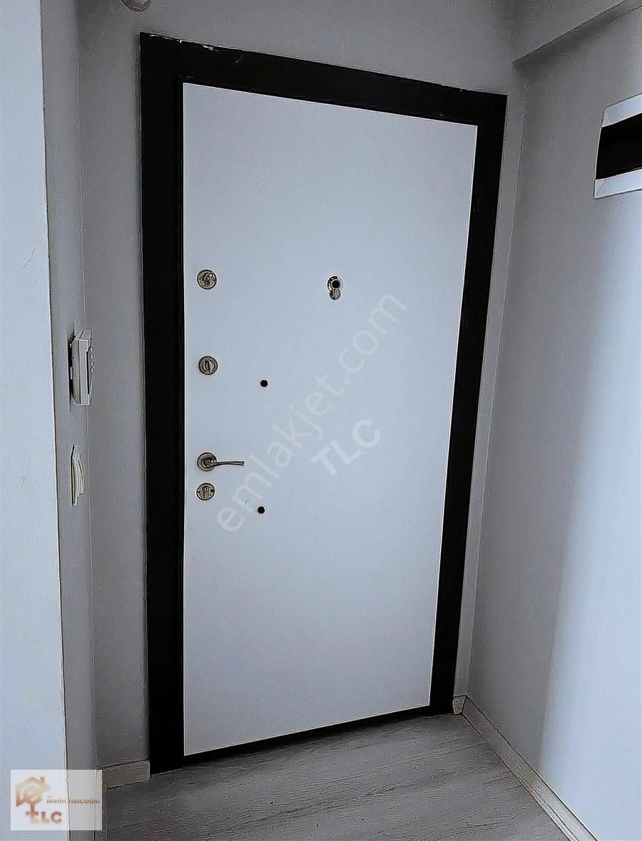 Tlc Den Alman Çeşmesinde Satılık 1+1 Eşyalı Daire