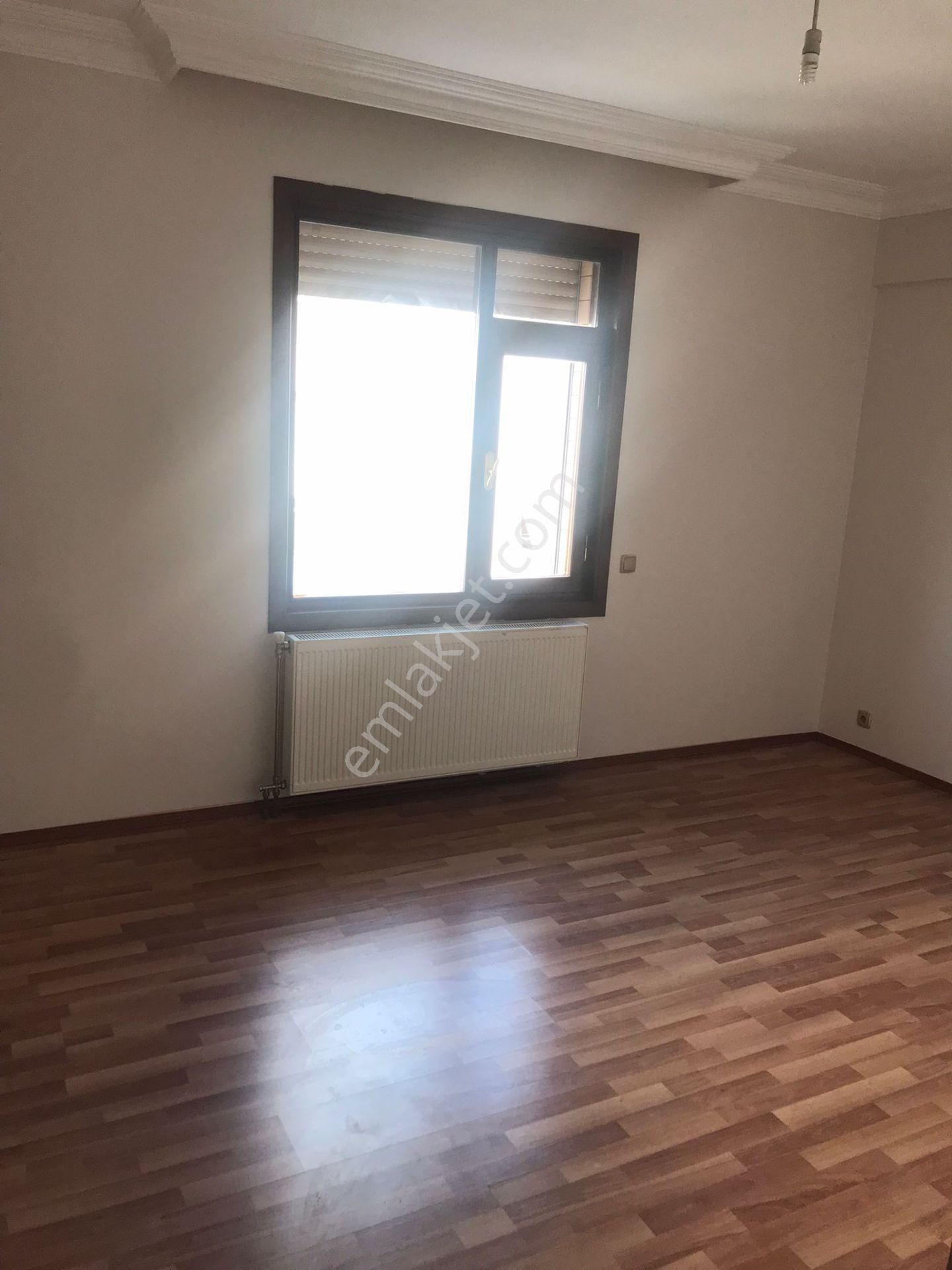 Meram Yaka Melikşah Mahallesi, Cadde Üstü, 3.kat 5+1 Kiralık - Görsel 30