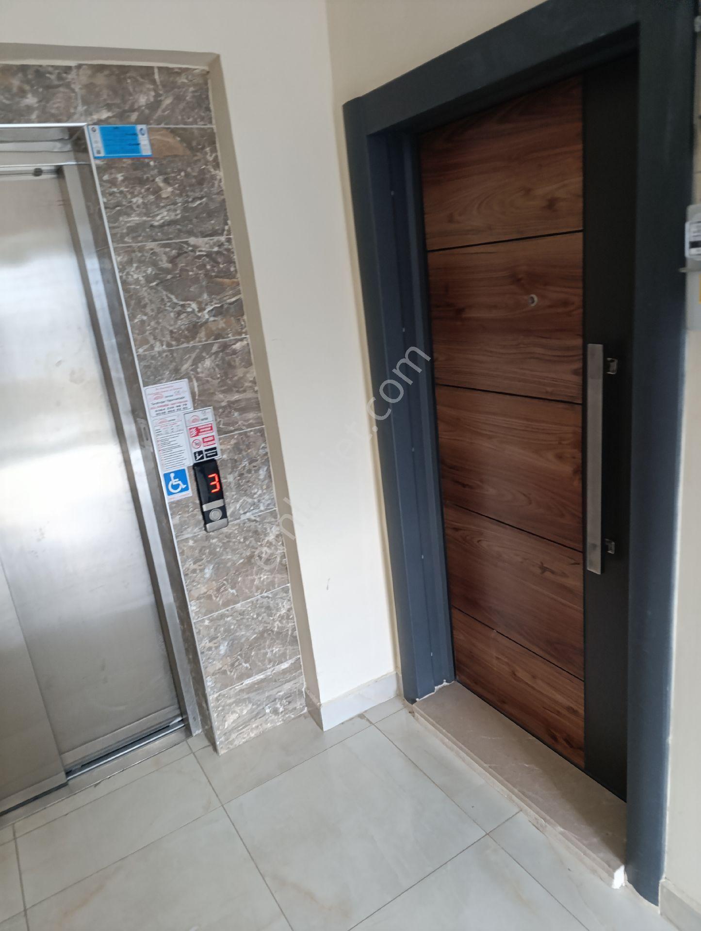 Emlak Dünyasından Satılık 3+1 Eli Park Hastanesi Civarı Bakımlı Daire - Görsel 8