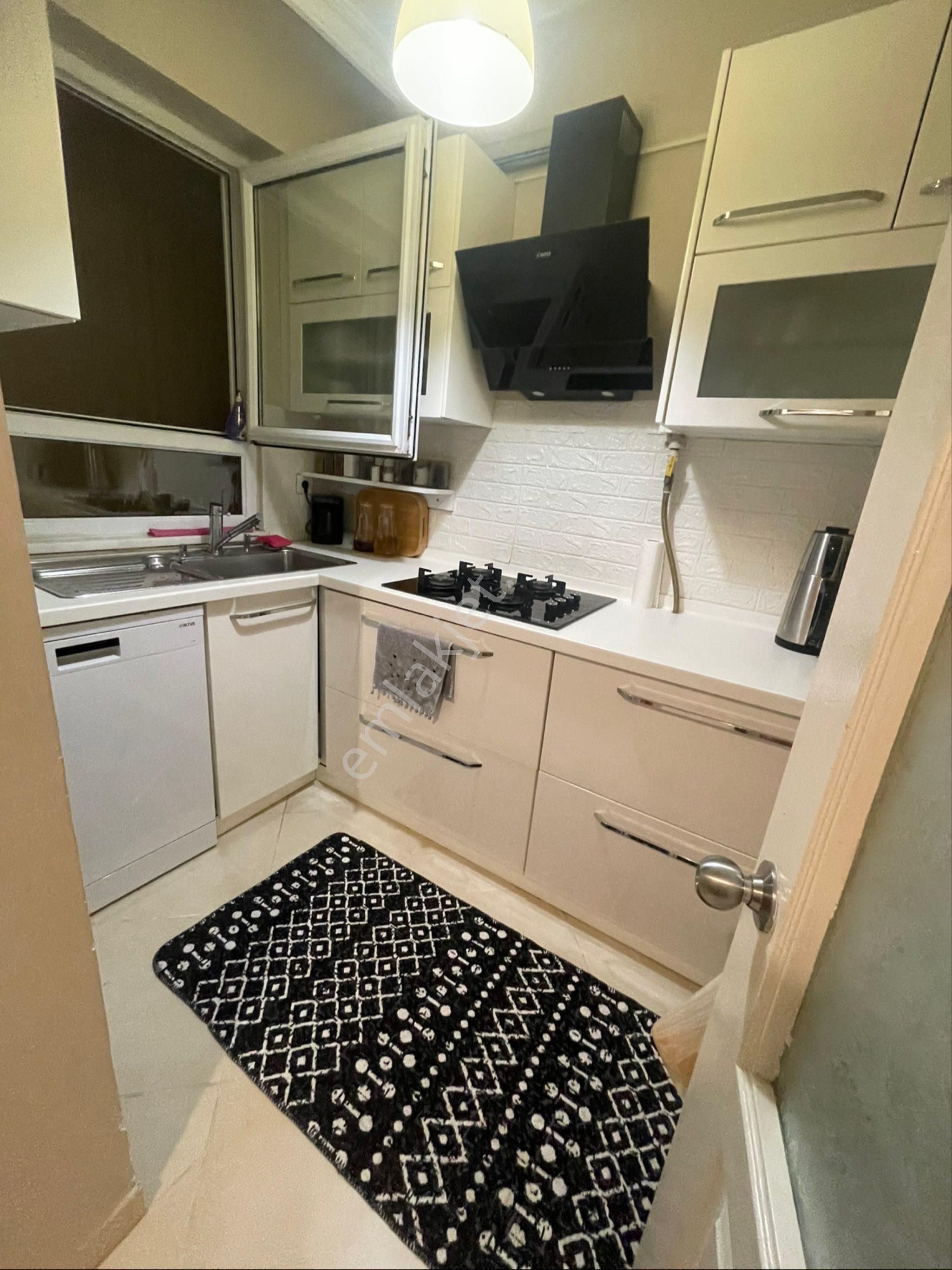 Ecem Emlaktan Silivrikapıda 10 Yıllık Binada 2 Ayrı Bahçe Katı Daire - Görsel 12